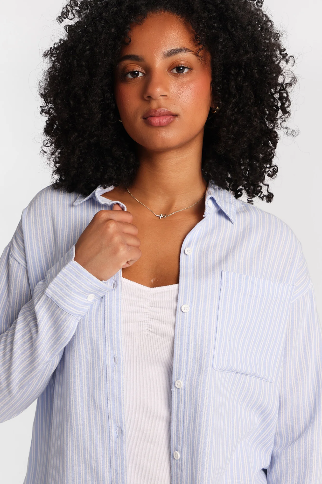 Linen-Blend Oversized Button-Up Shirt - Image 10
