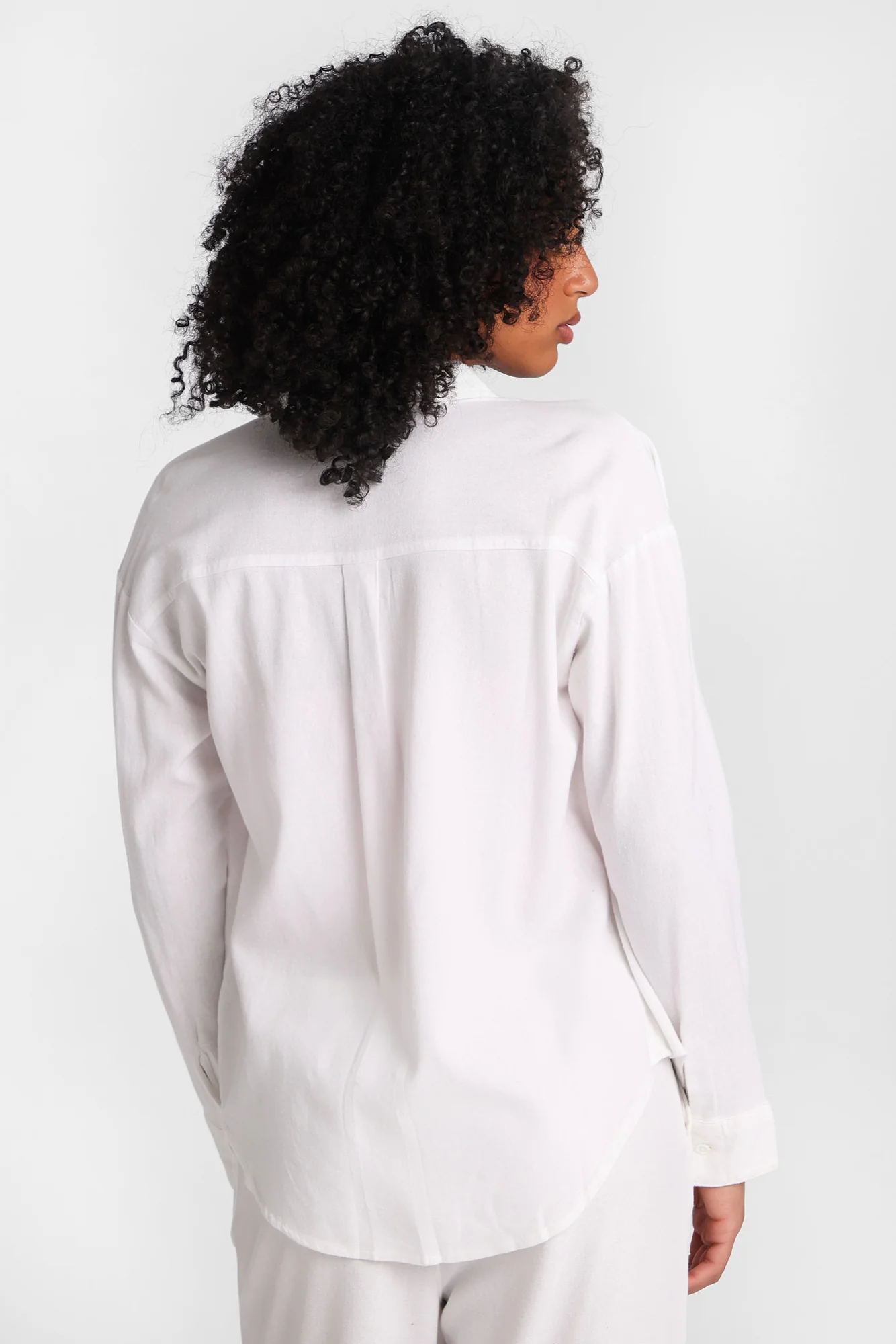 Linen-Blend Oversized Button-Up Shirt - Image 3