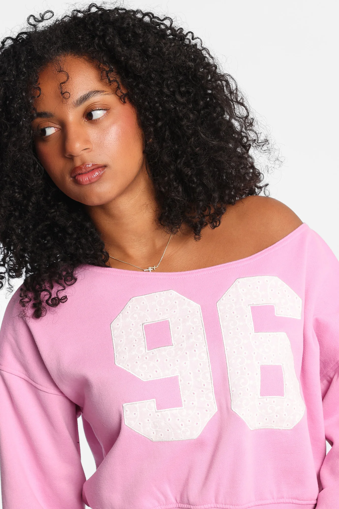 Off-Shoulder Sweatshirt - Image 18