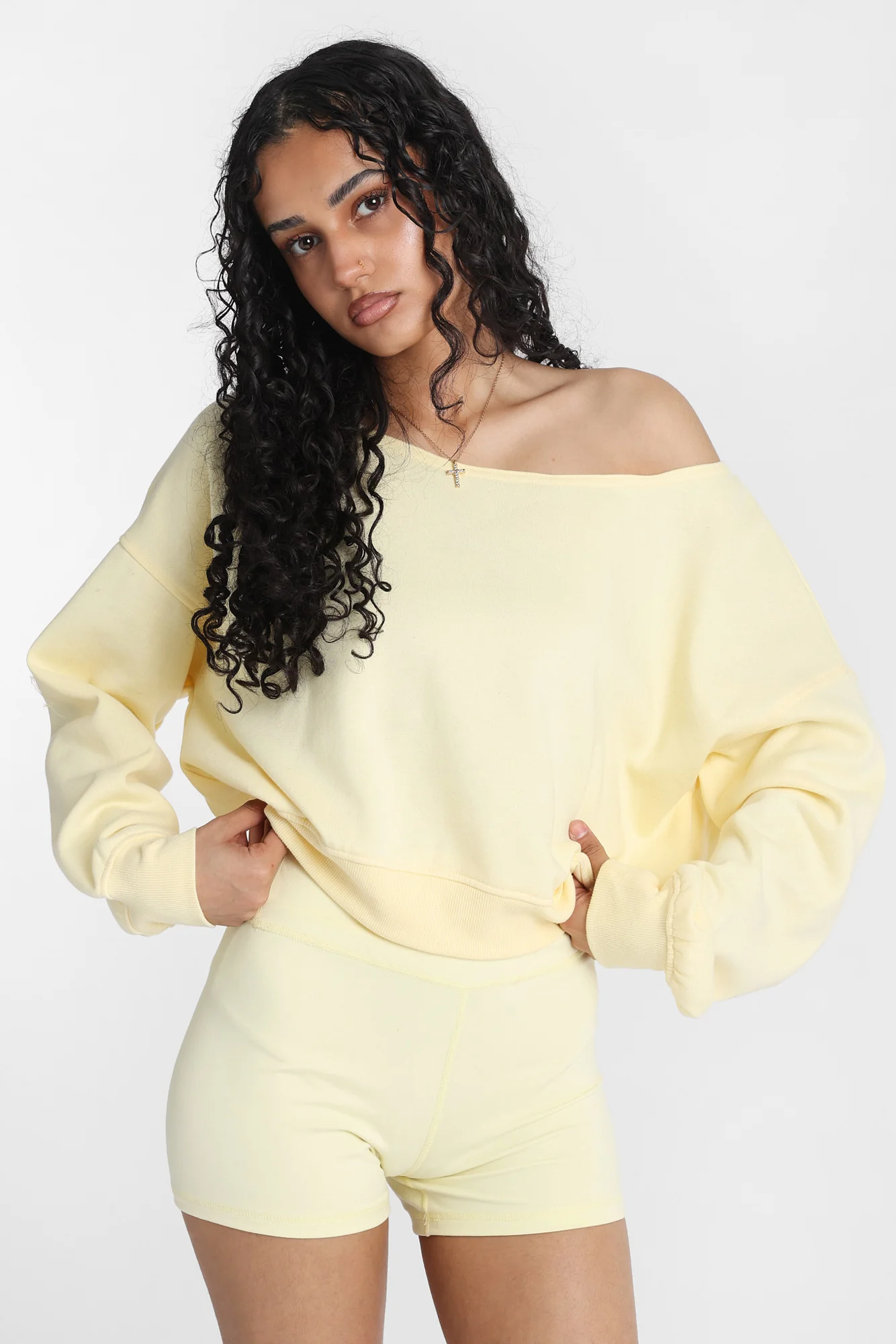 Off-Shoulder Sweatshirt - Image 5