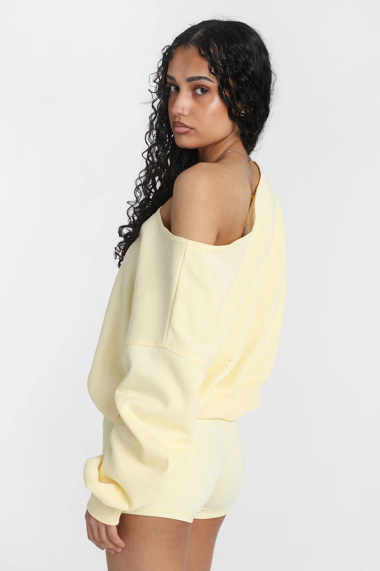 Off-Shoulder Sweatshirt - Image 7