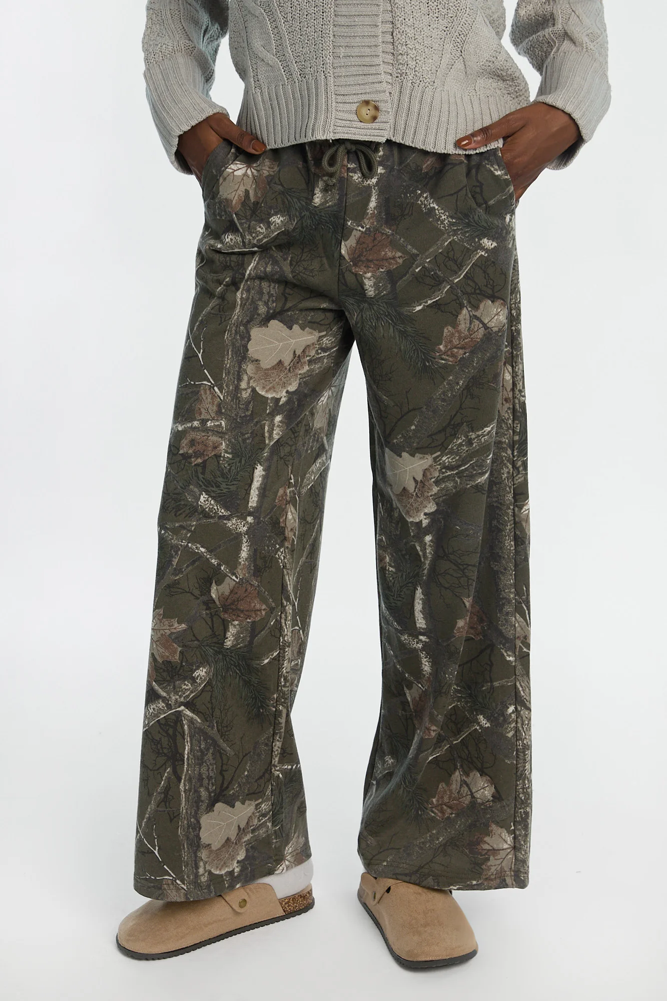 Wide Leg Sweatpants - Image 11