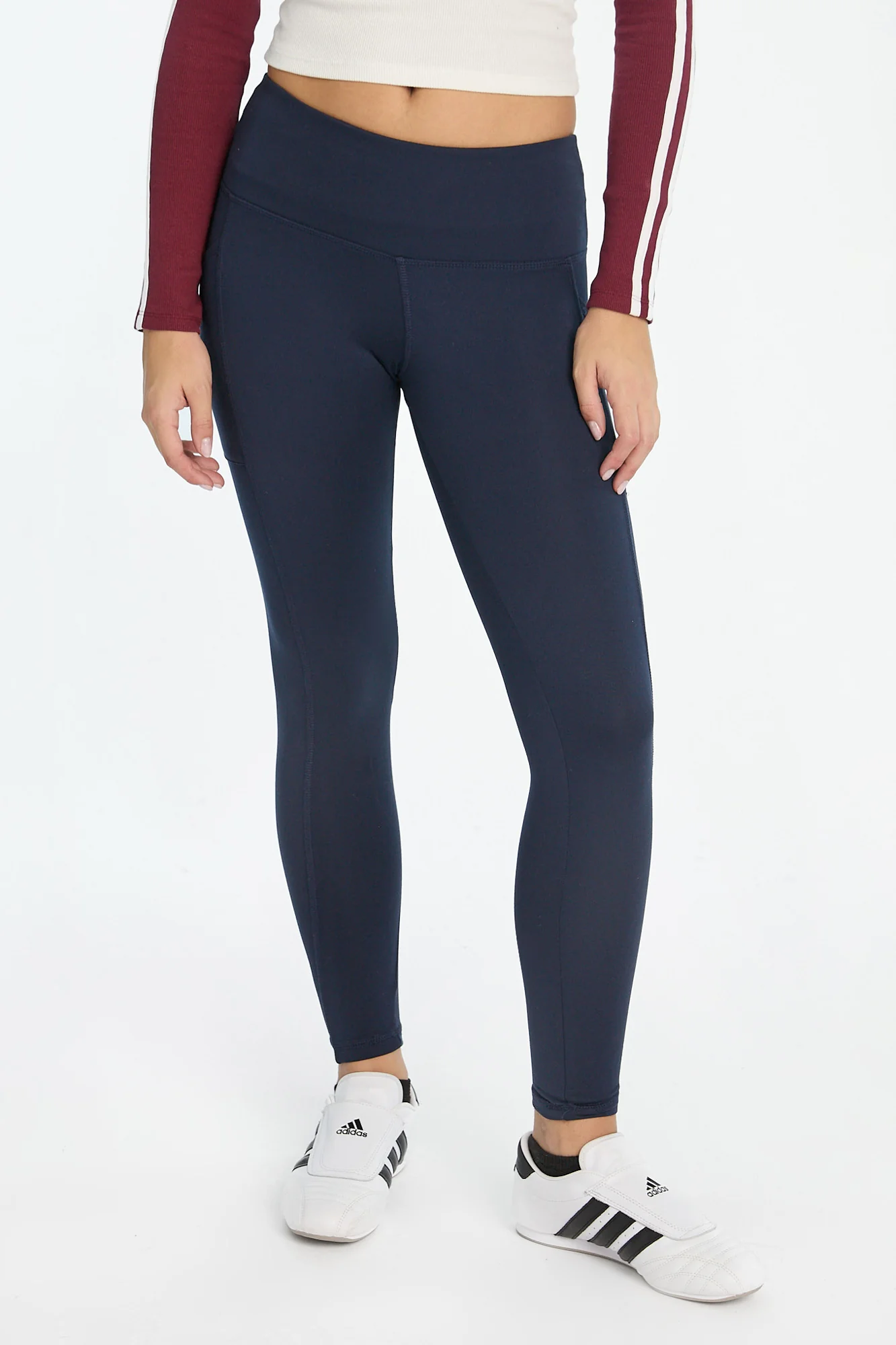 Super Soft Fleeceback Pocket Leggings - Image 17