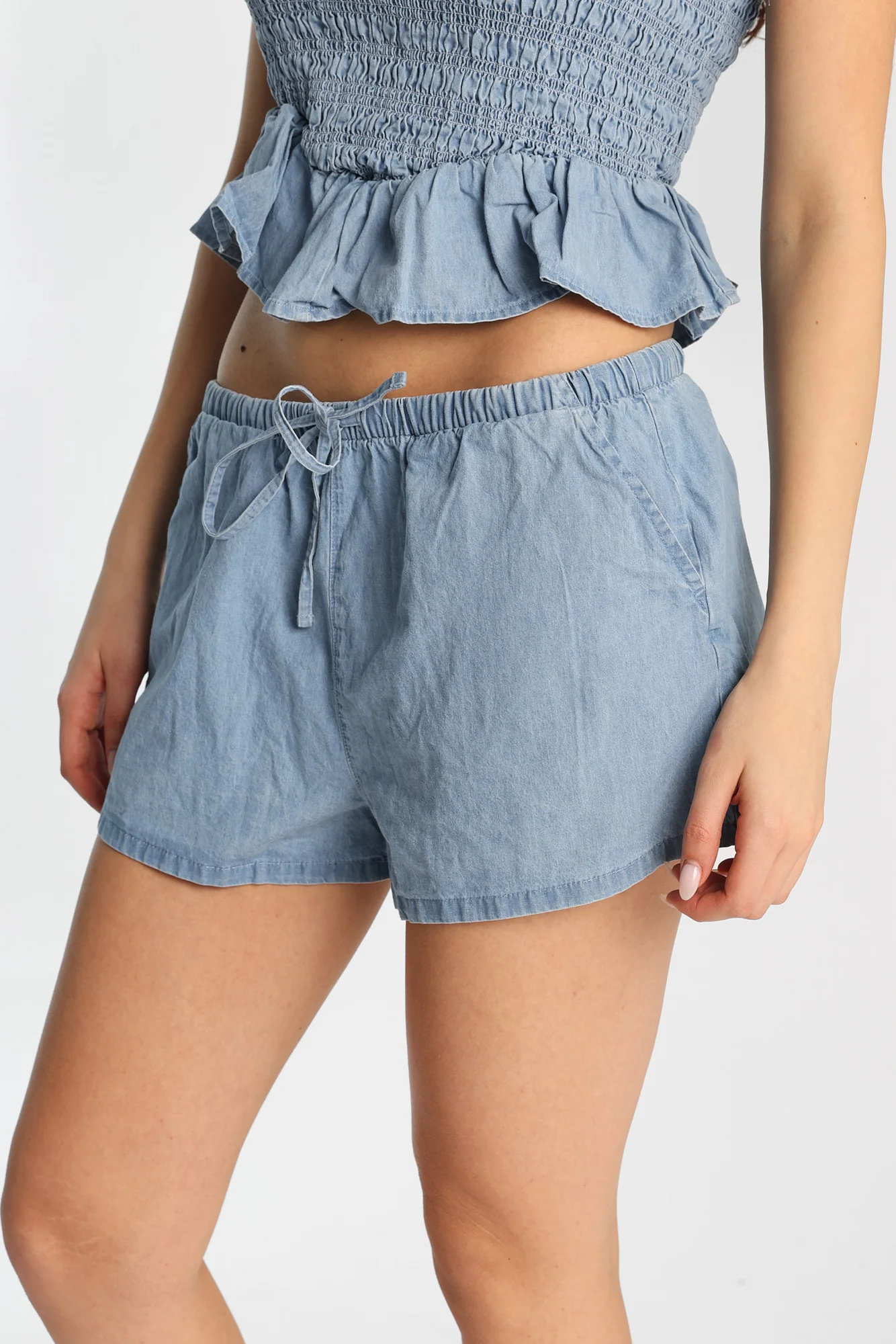 Chambray Drawstrings Shorts - Image 6