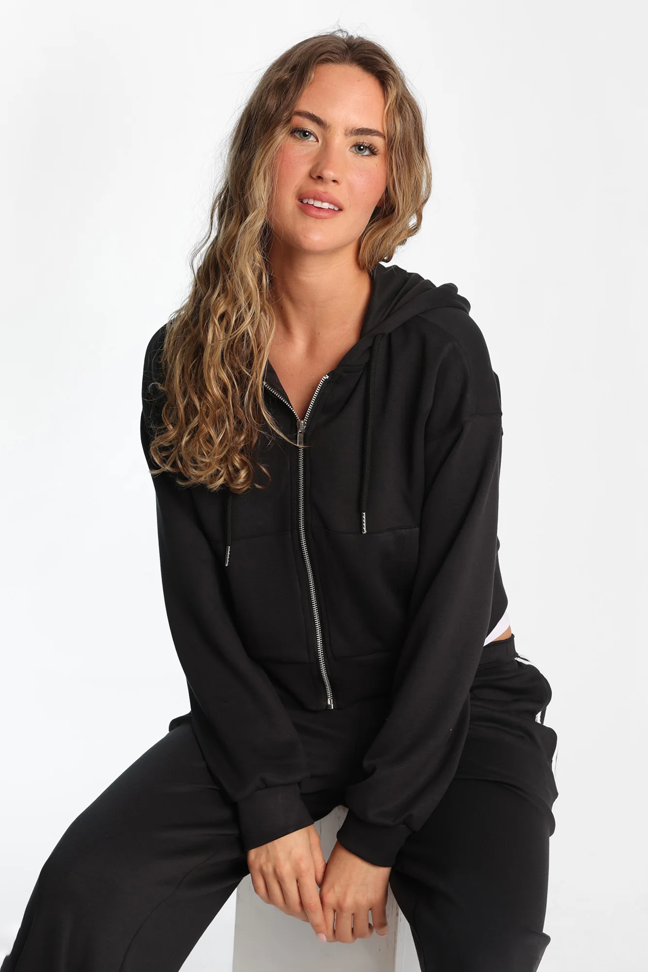 Tech Fleece Zip-Up Midi Hoodie - Image 10