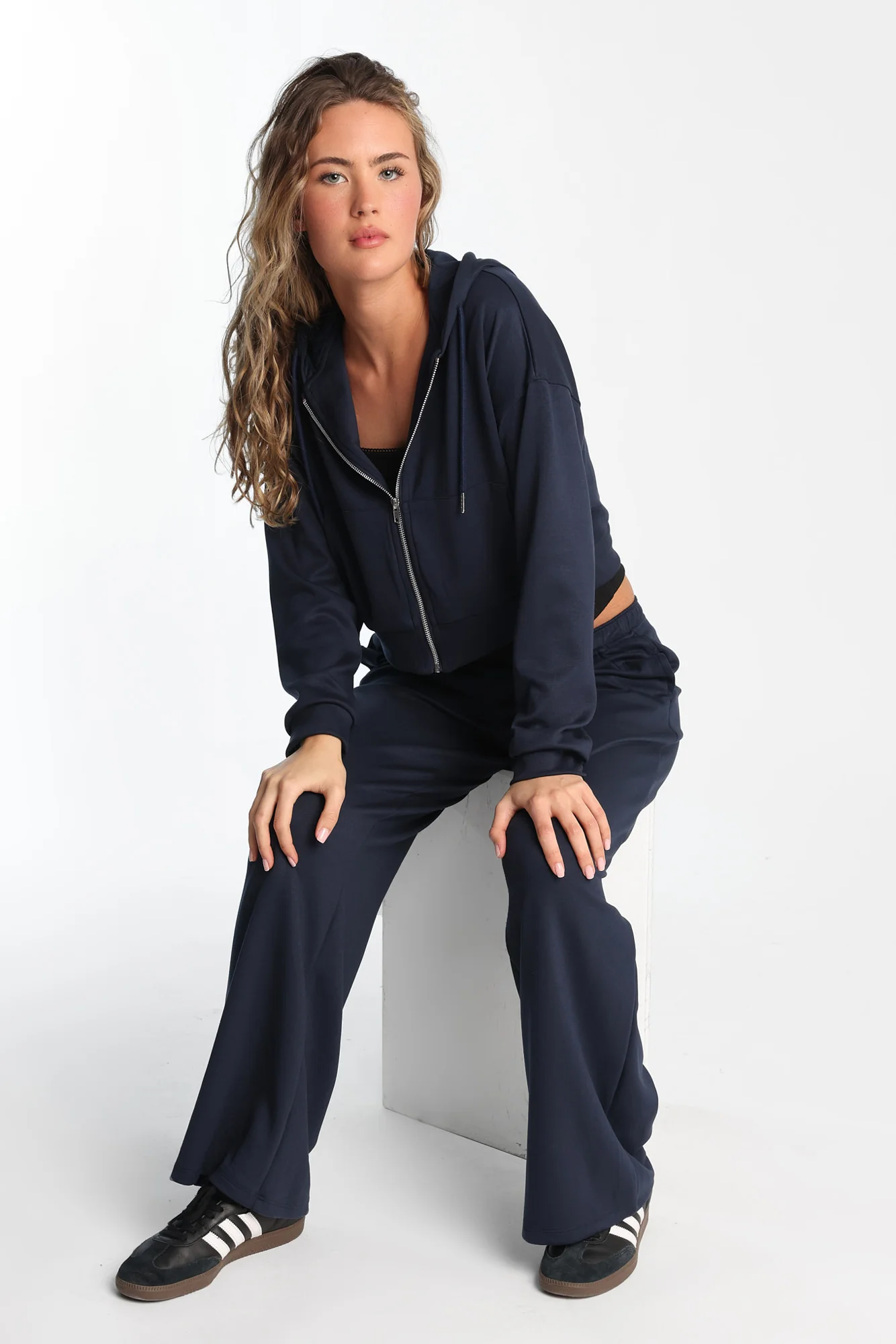 Tech Fleece Zip-Up Midi Hoodie - Image 19
