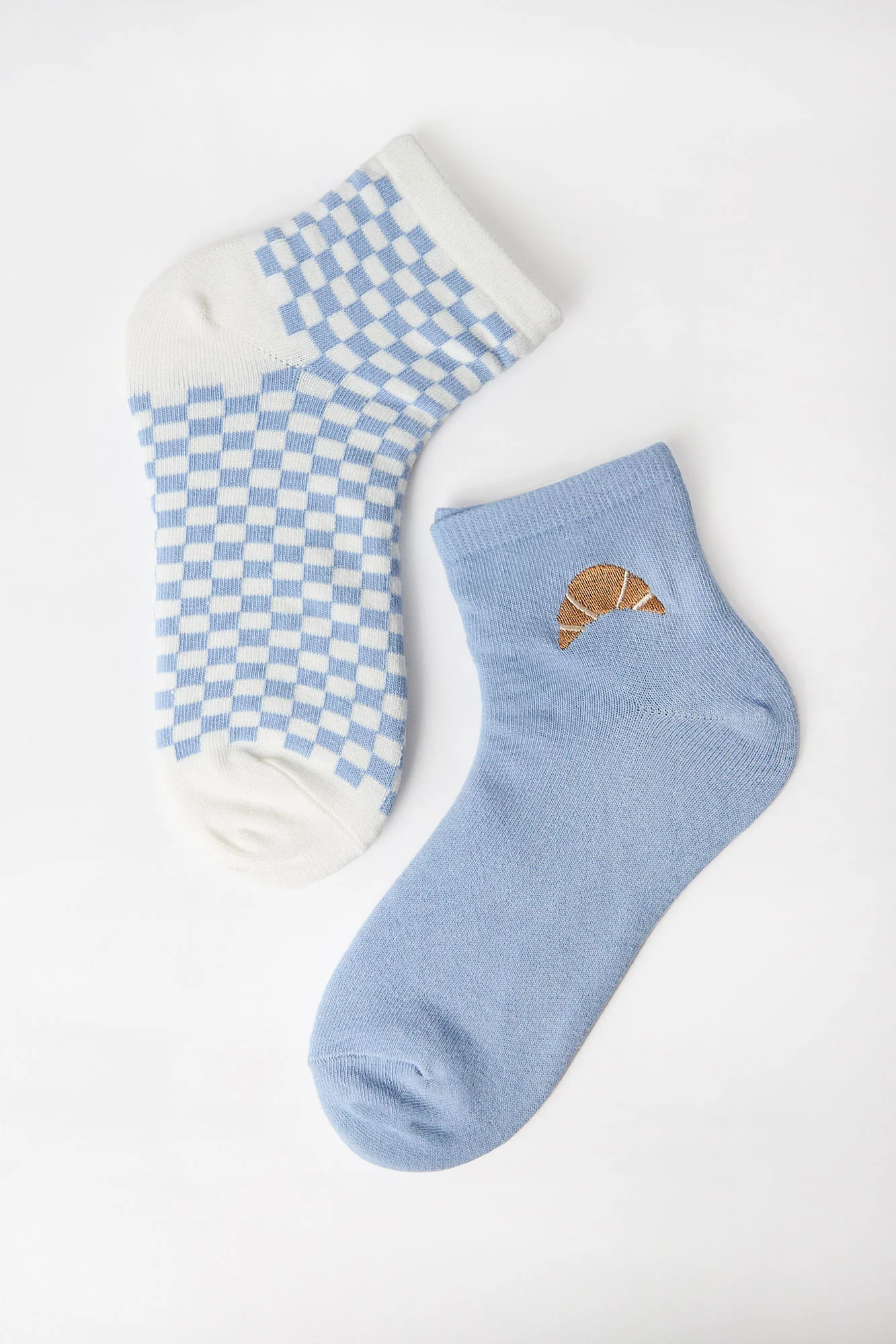 Embroidered Boyfriend Crew Socks 2-Pack - Image 6
