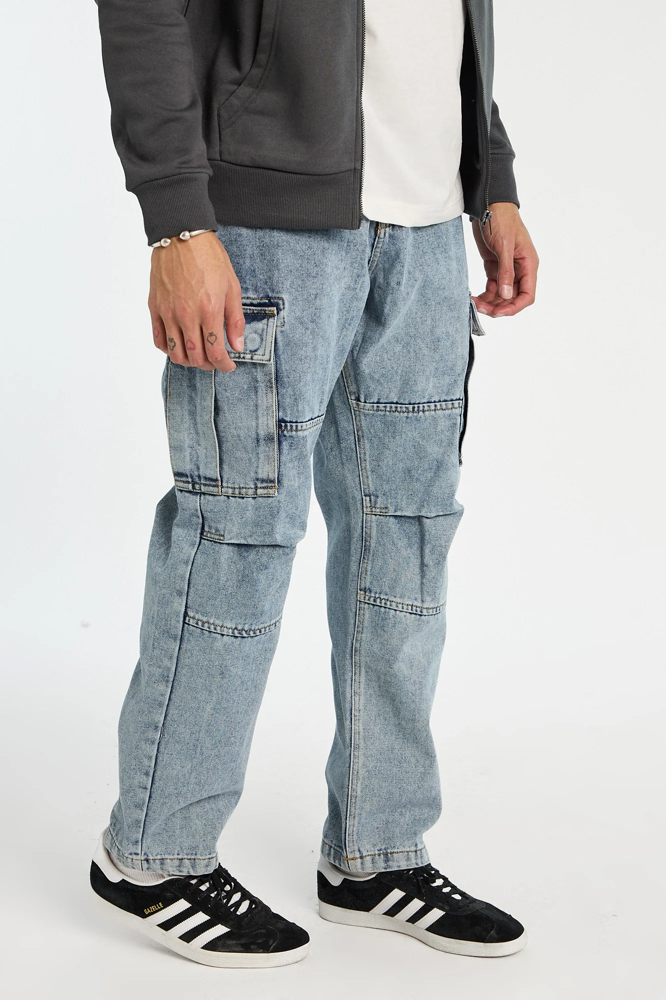Cargo Jeans