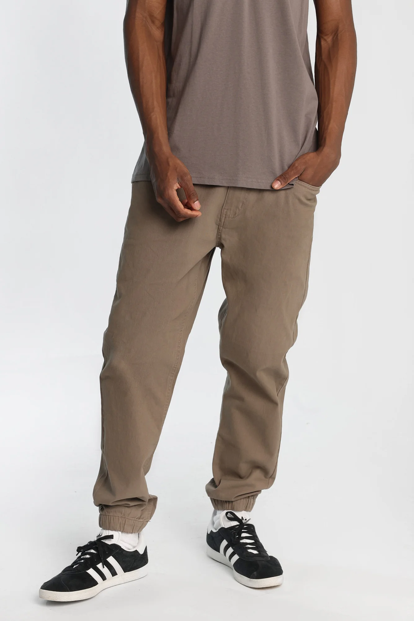 Relaxed Twill Jogger