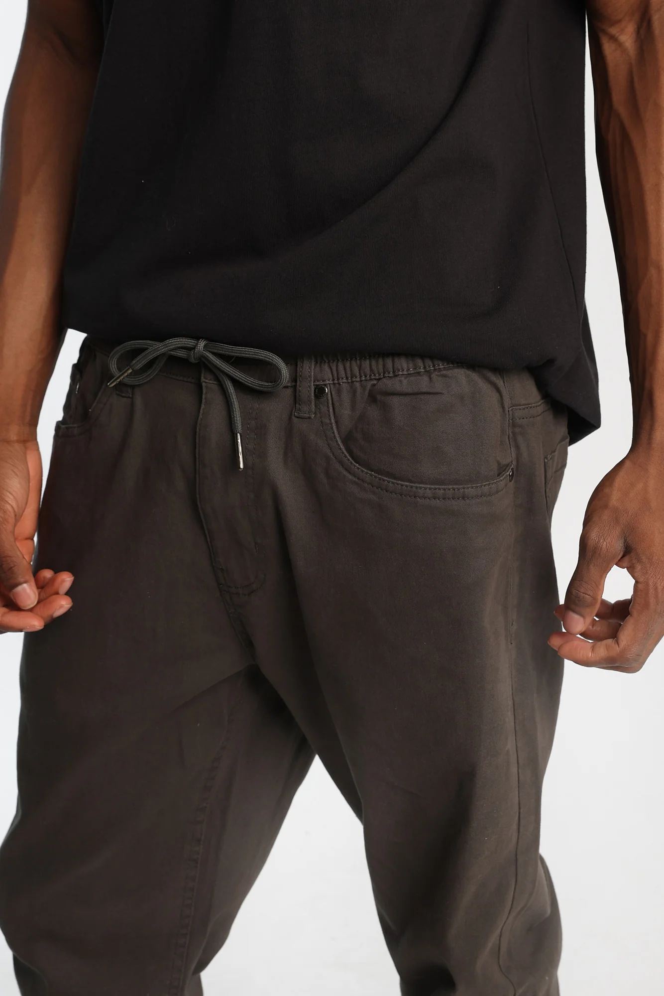 Relaxed Twill Jogger - Image 33