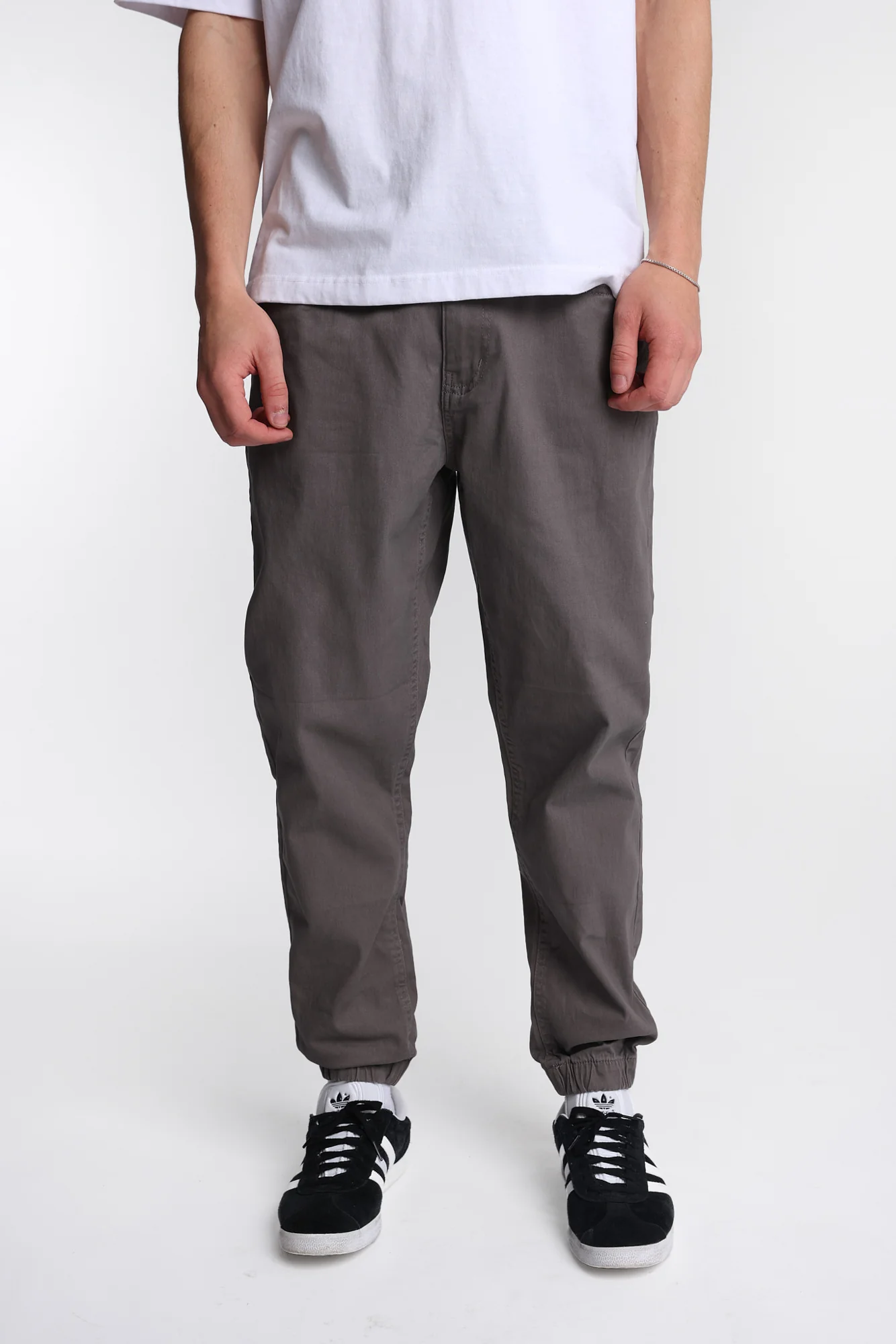 Relaxed Twill Jogger - Image 6