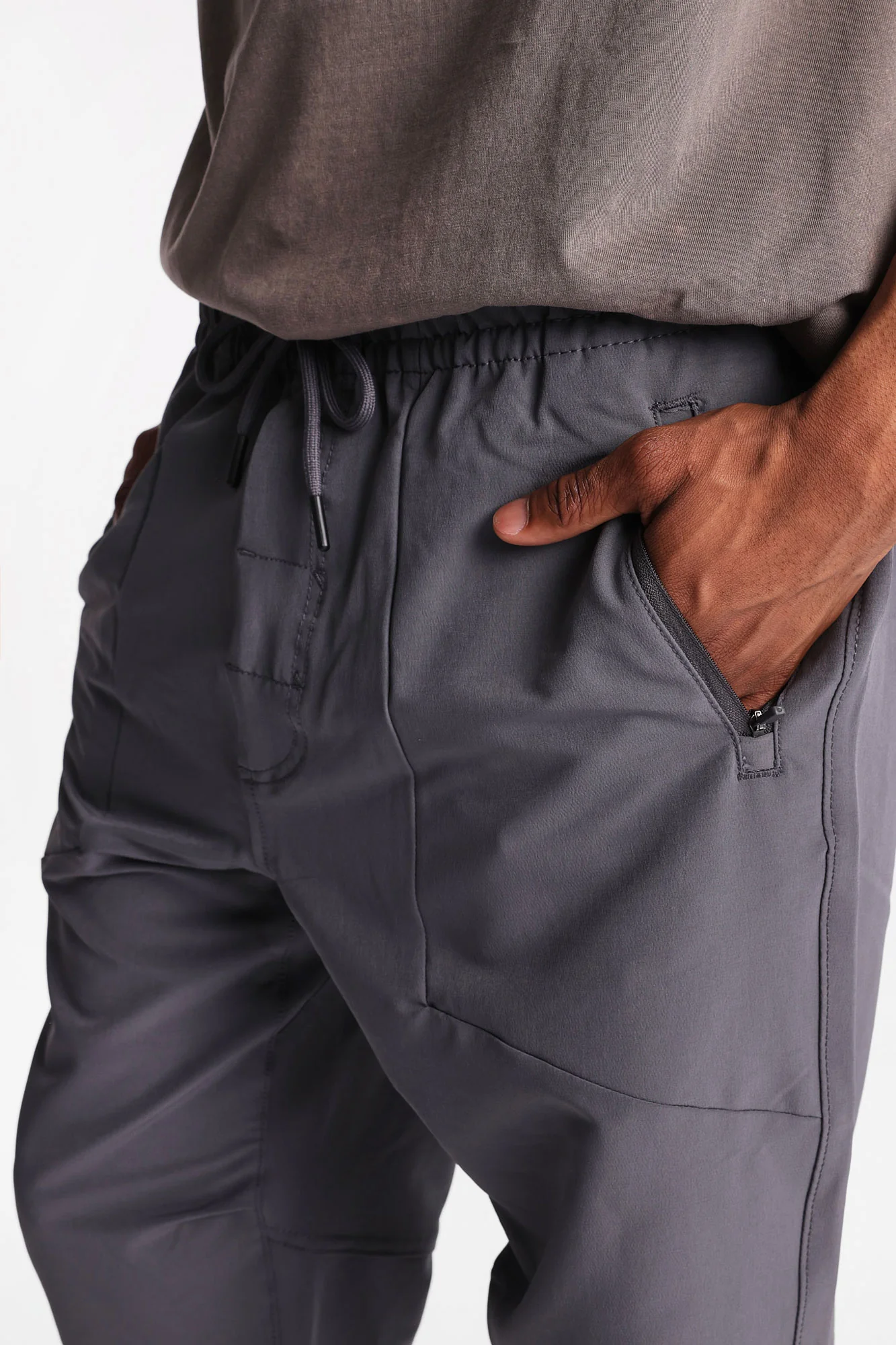 Zip-Pockets Traveler Jogger - Image 10