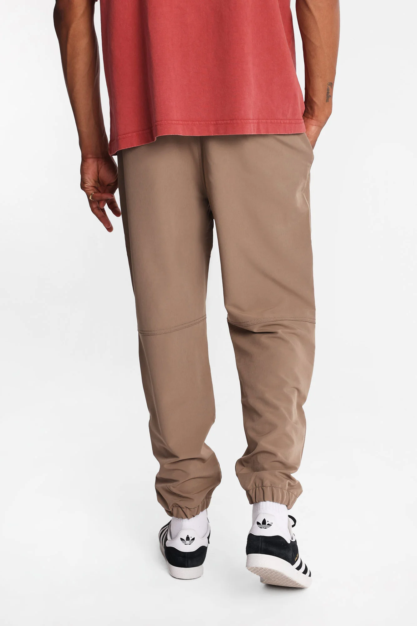 Zip-Pockets Traveler Jogger - Image 15