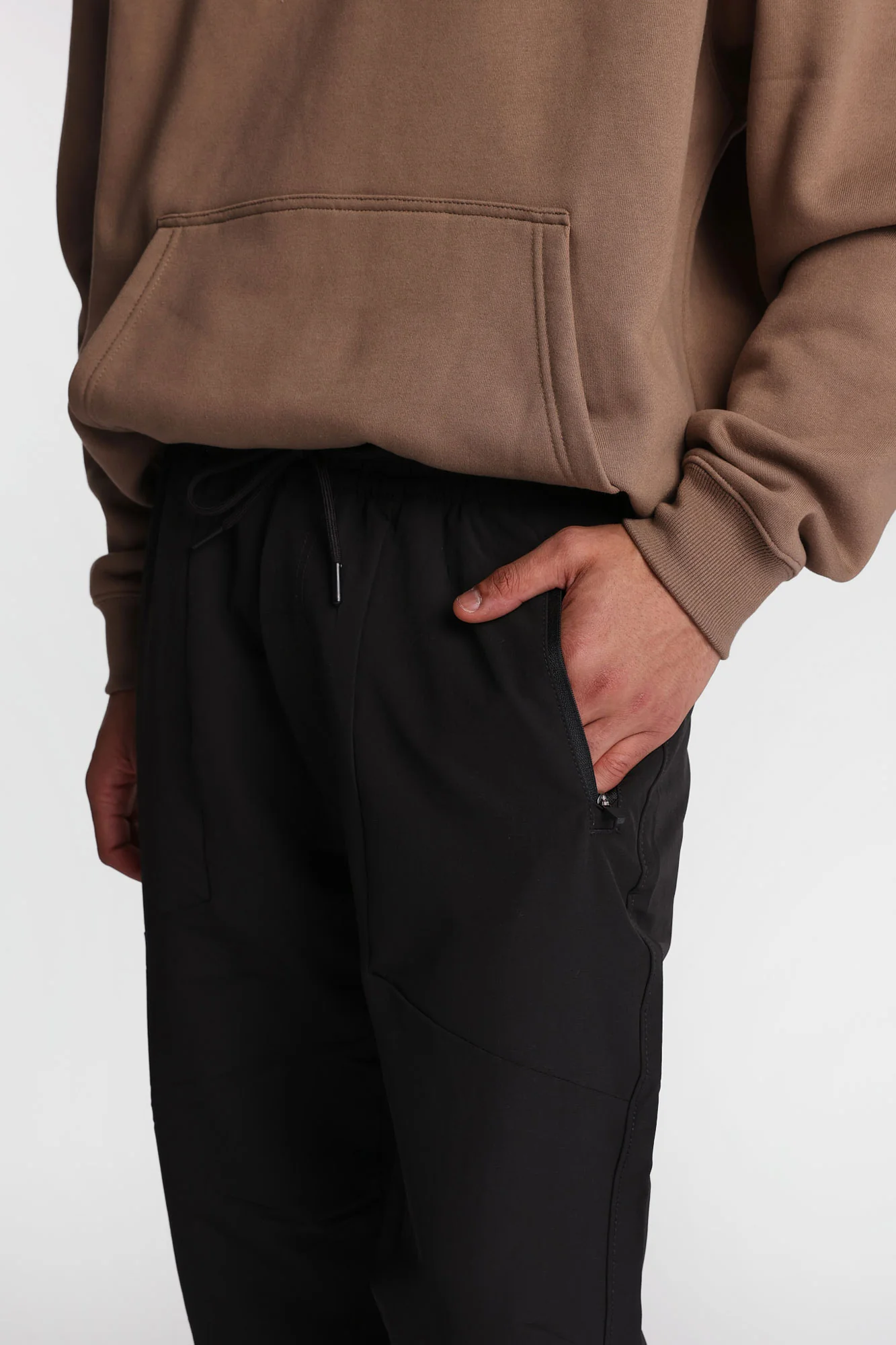 Zip-Pockets Traveler Jogger - Image 6
