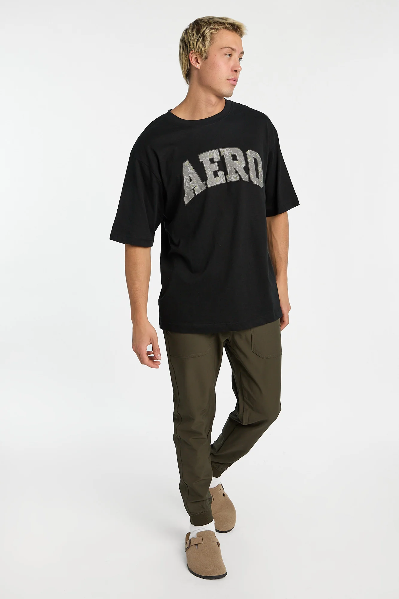 Traveller Jogger - Image 21