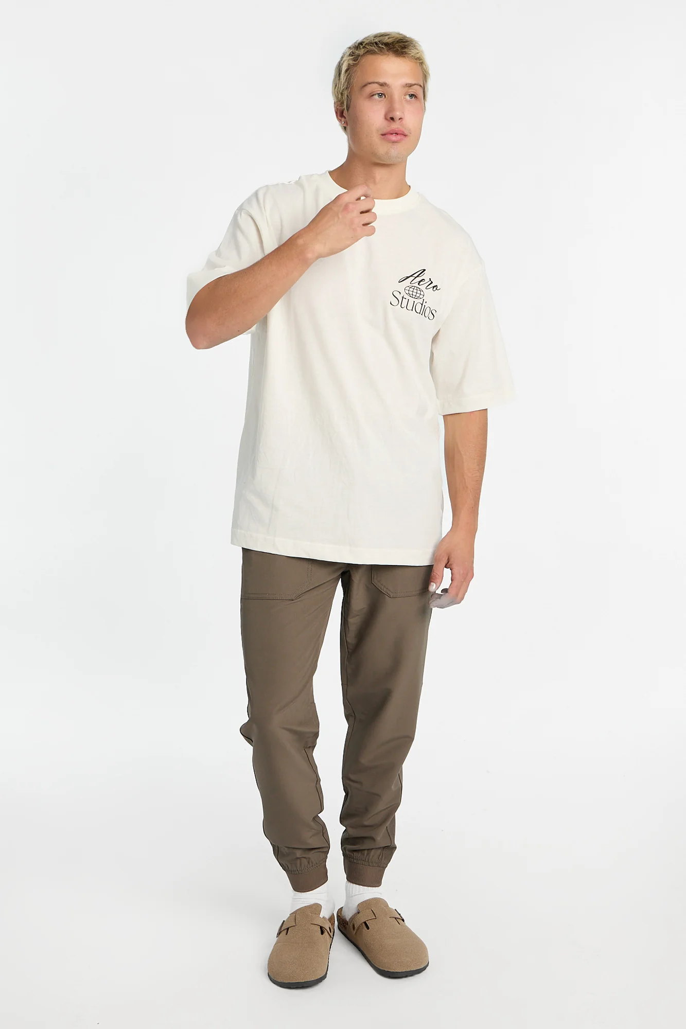 Traveller Jogger - Image 32
