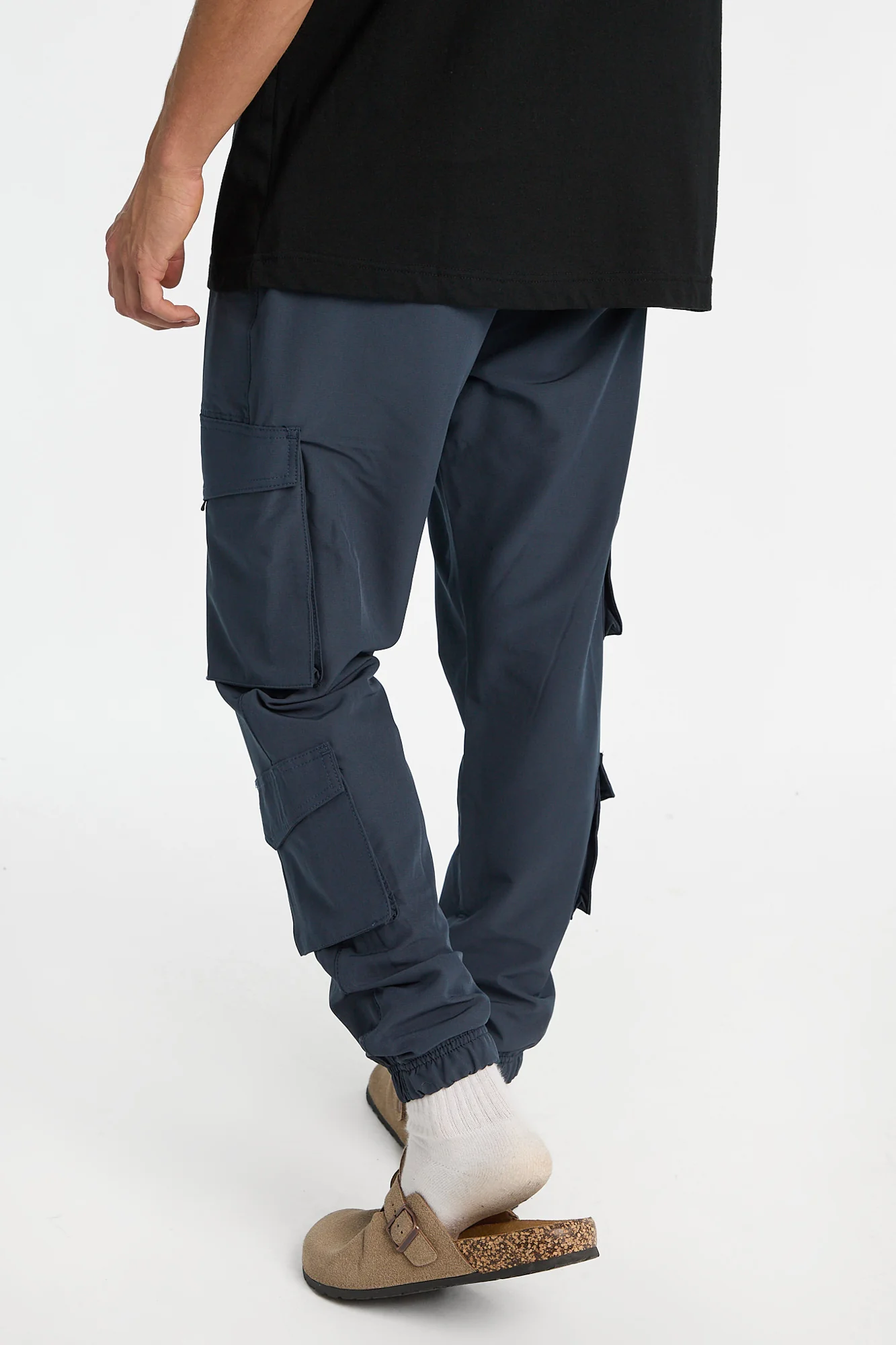 Traveler Utility Jogger - Image 16