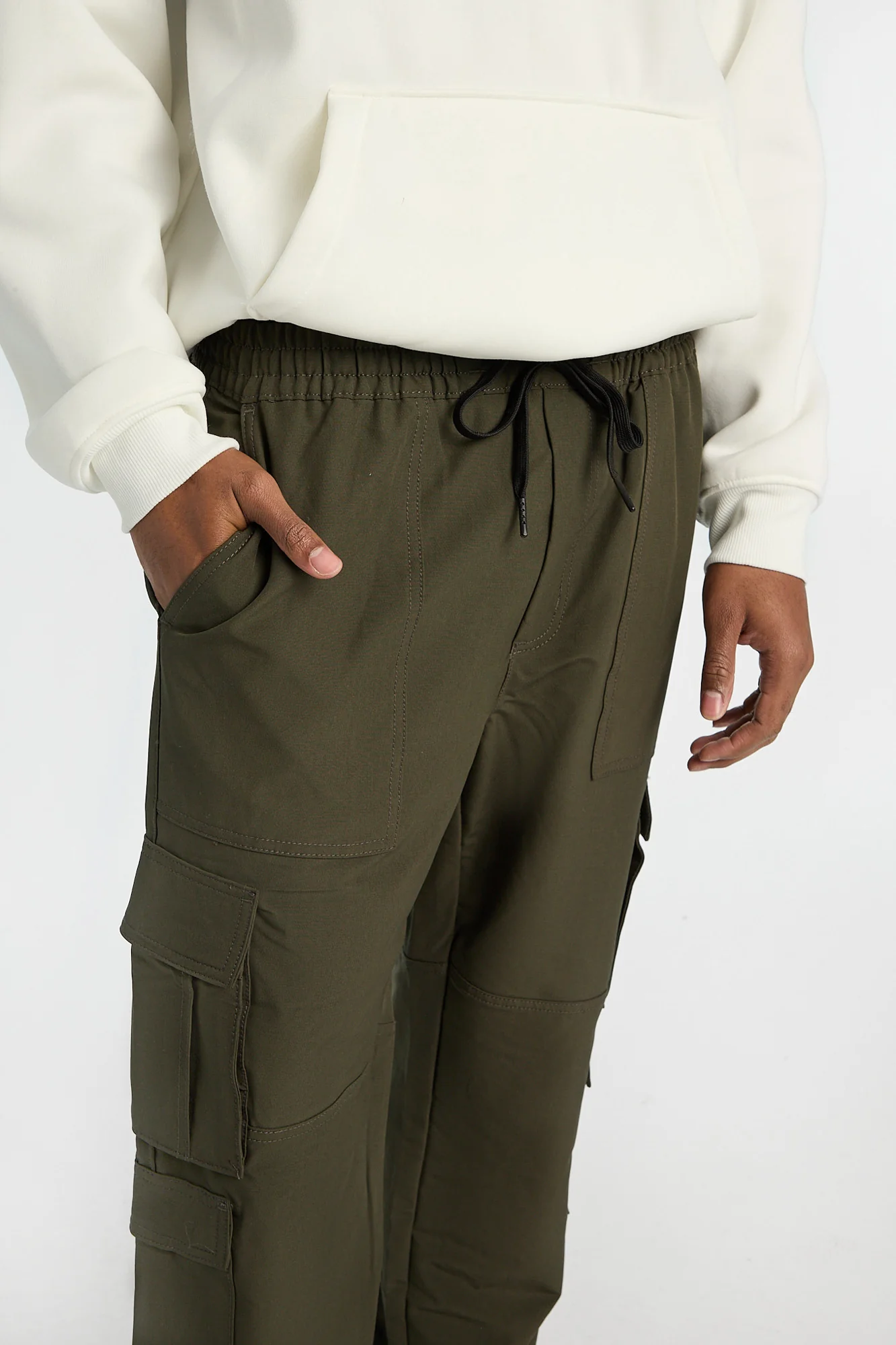 Traveler Cargo Jogger - Image 12