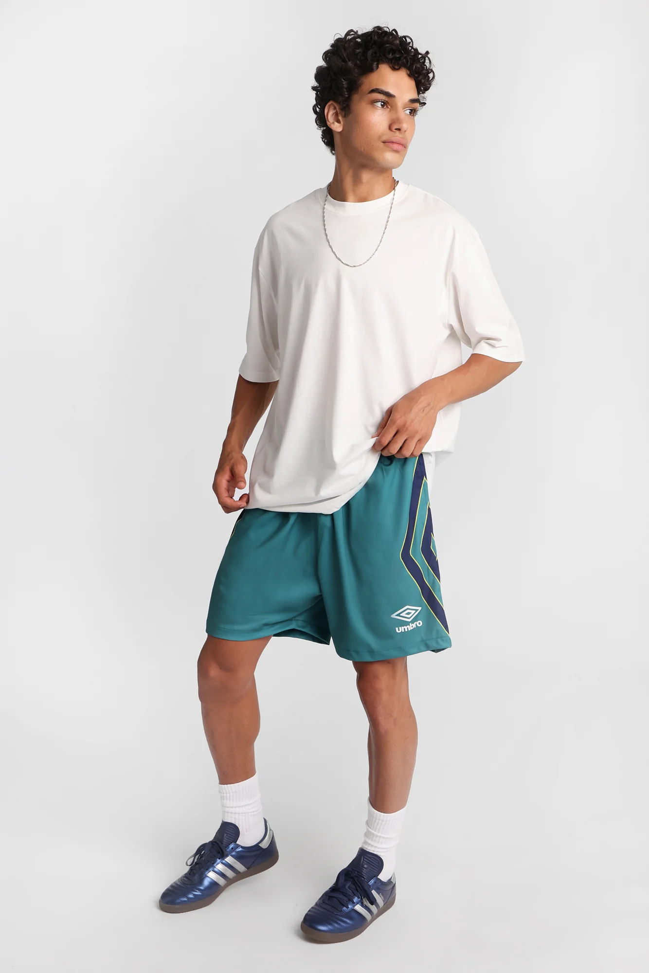 Umbro Big Logo Mesh Shorts - Image 4