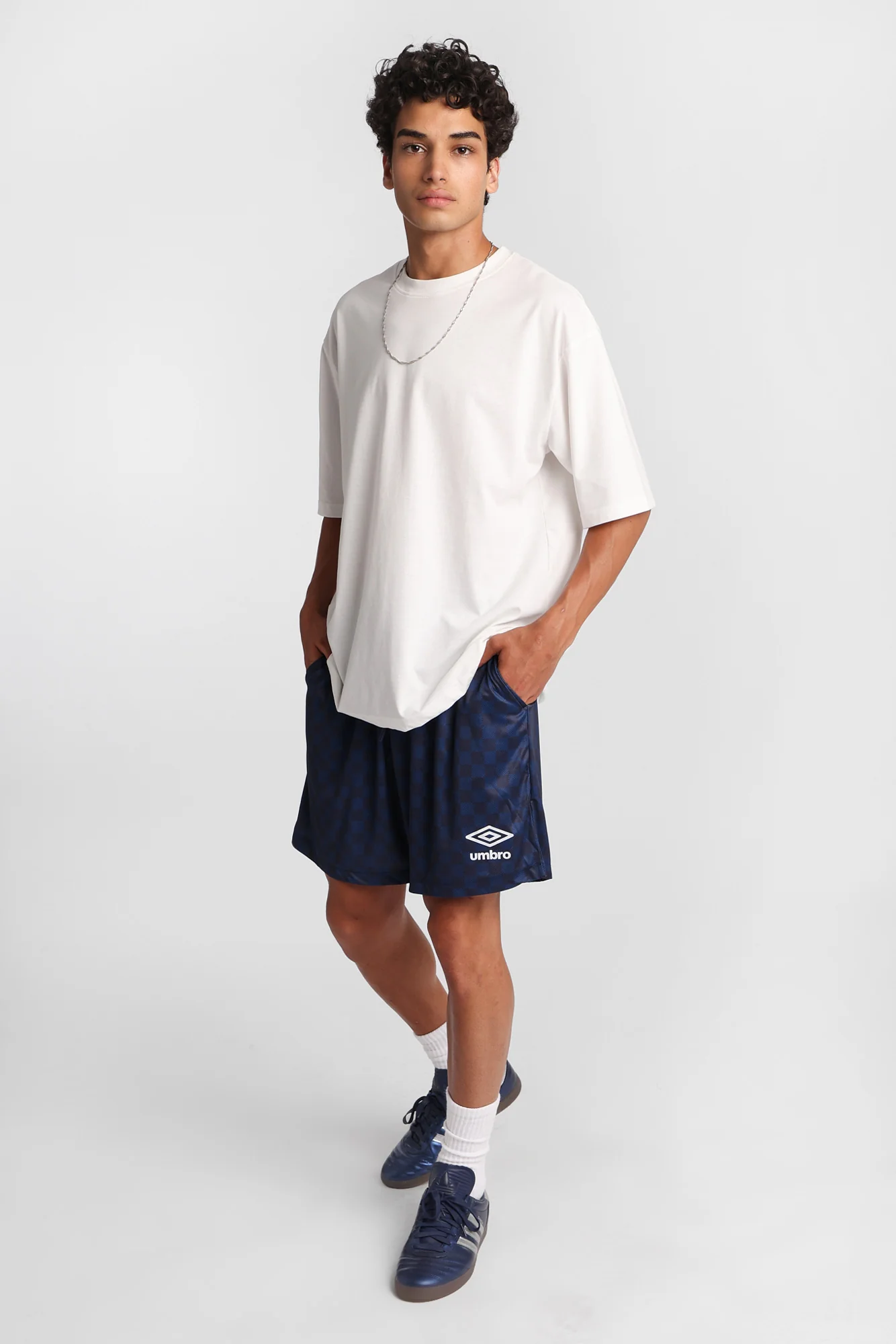 Umbro Checkerboard Mesh Shorts - Image 4