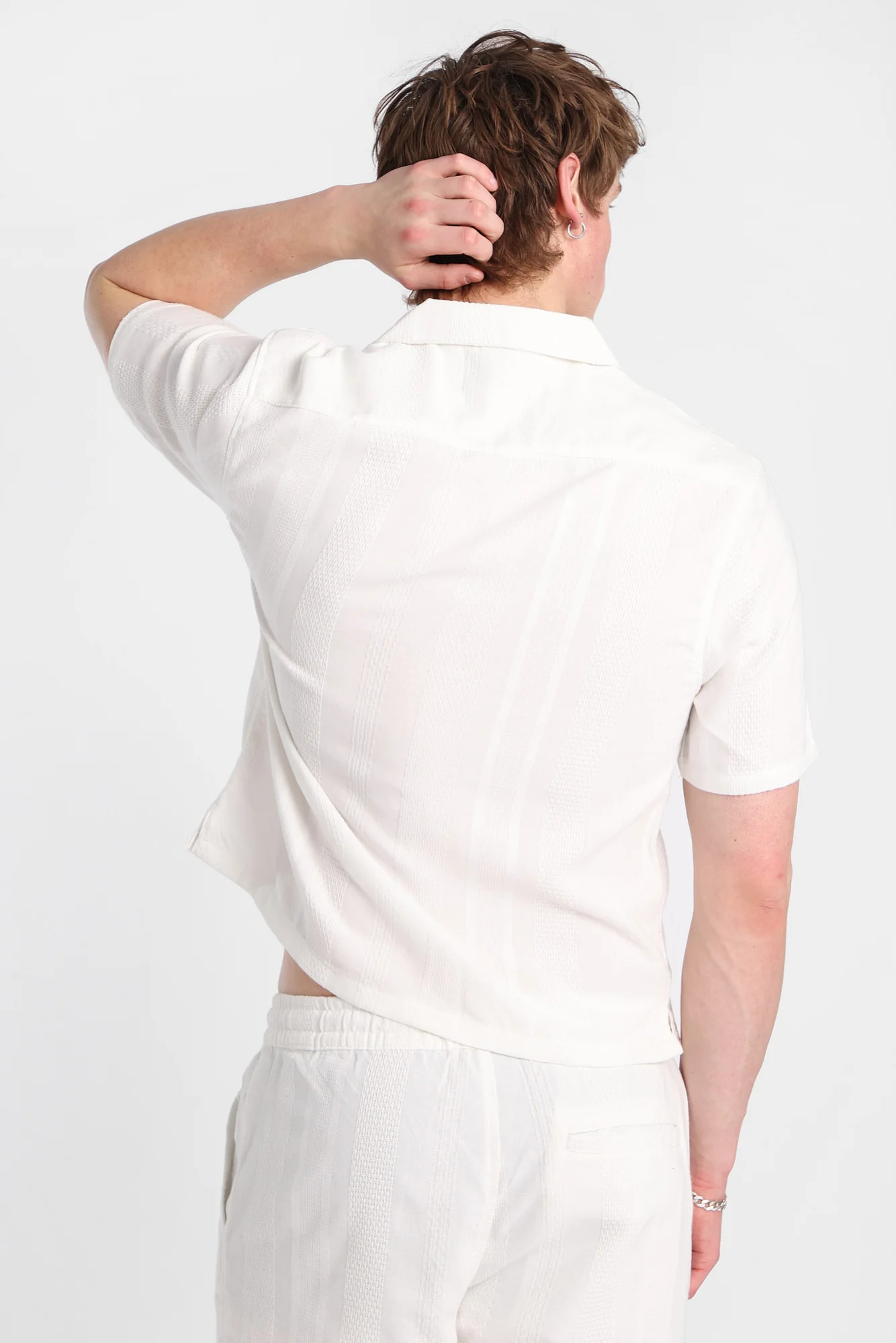 Textured Vertically Striped Short Sleeve Shirt - Image 12
