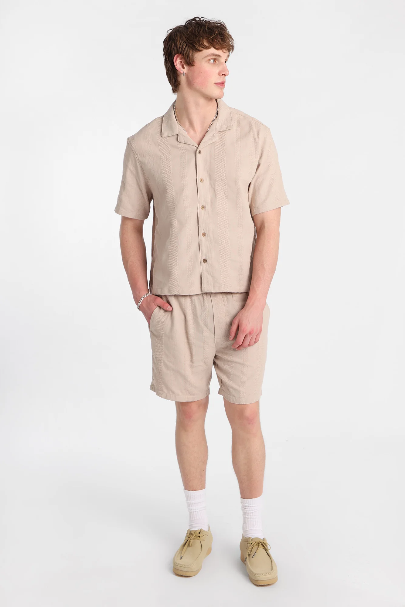 Textured Vertically Striped Short Sleeve Shirt - Image 16