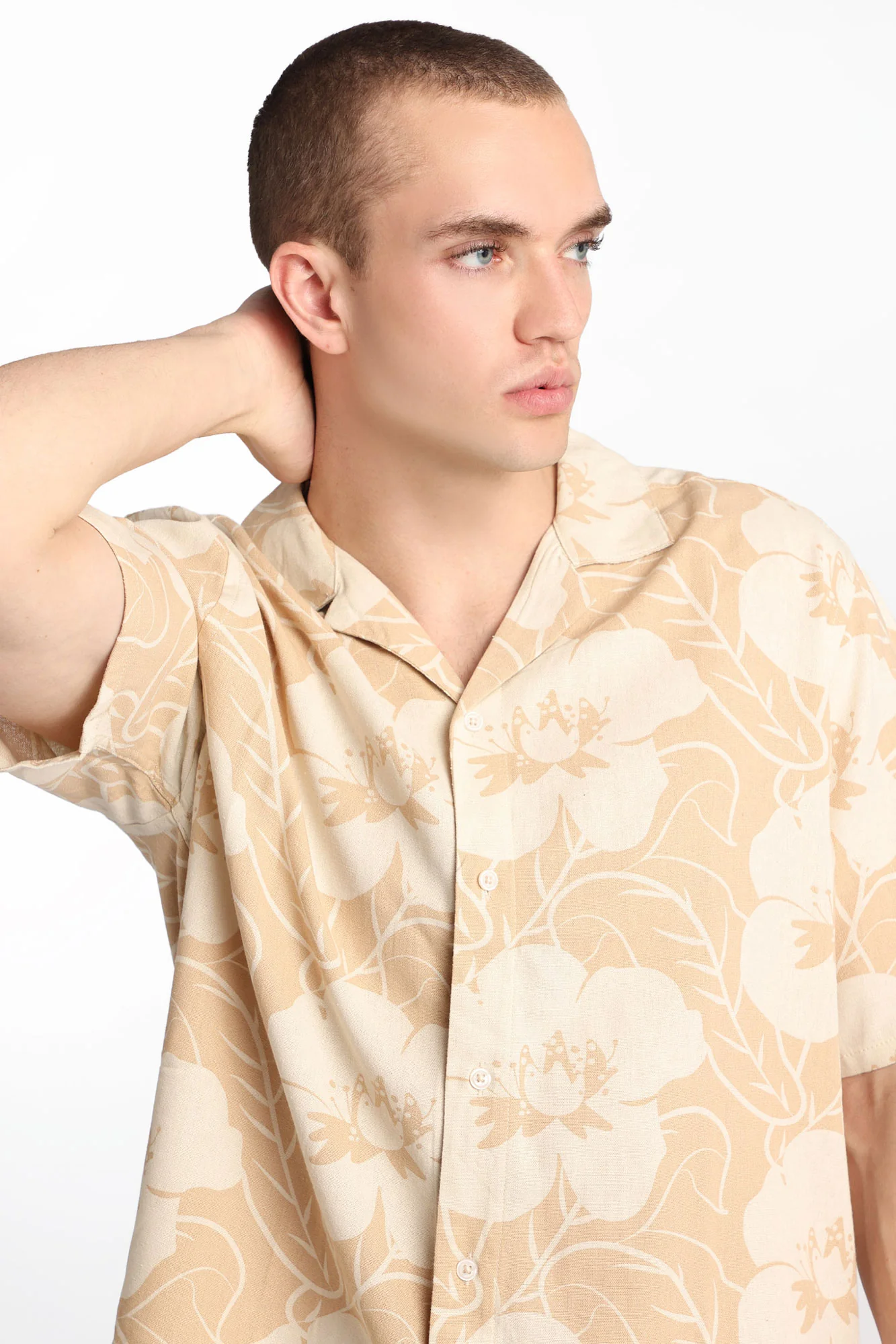 Linen-Blend Floral Button-Up Shirt - Image 3