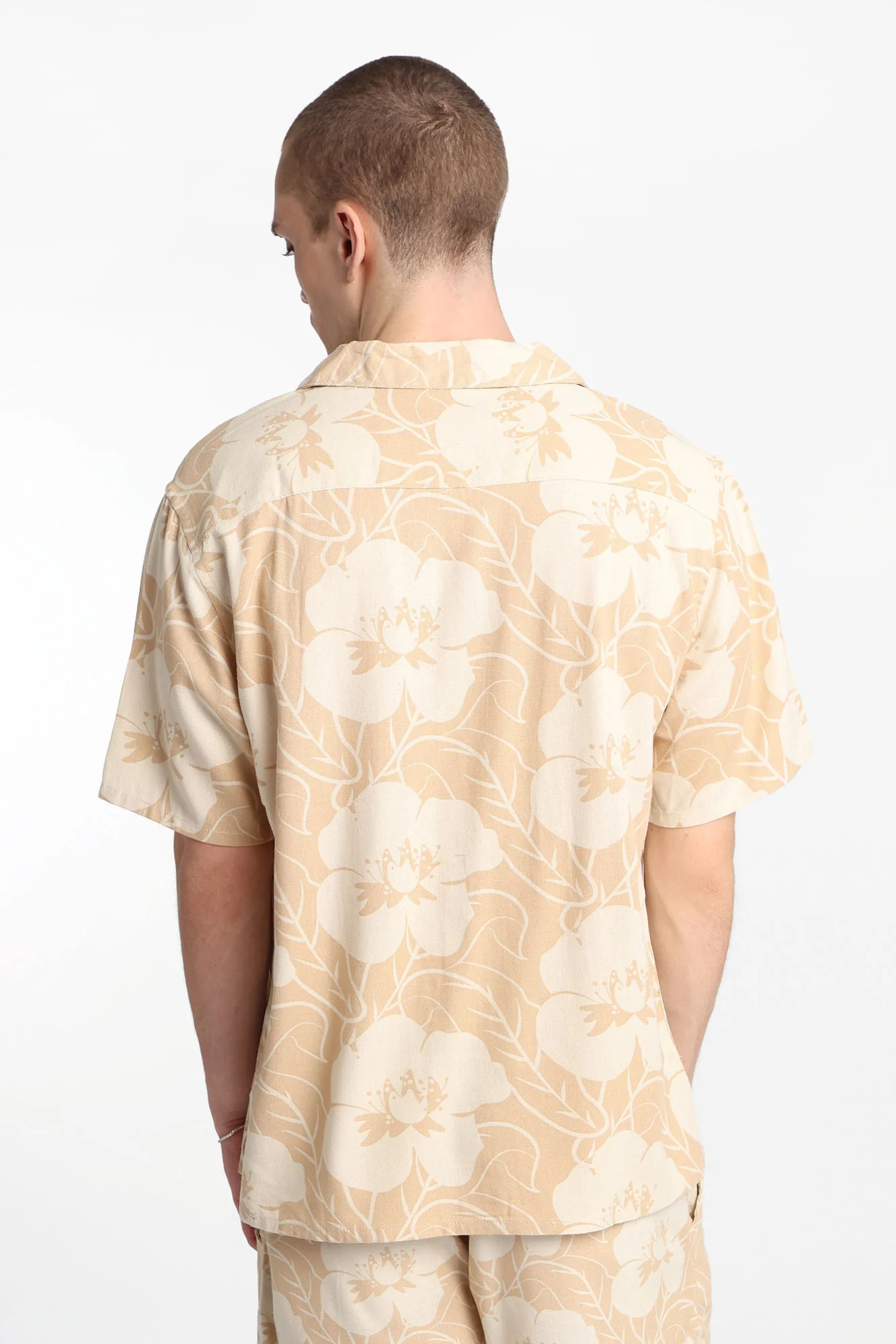 Linen-Blend Floral Button-Up Shirt - Image 4