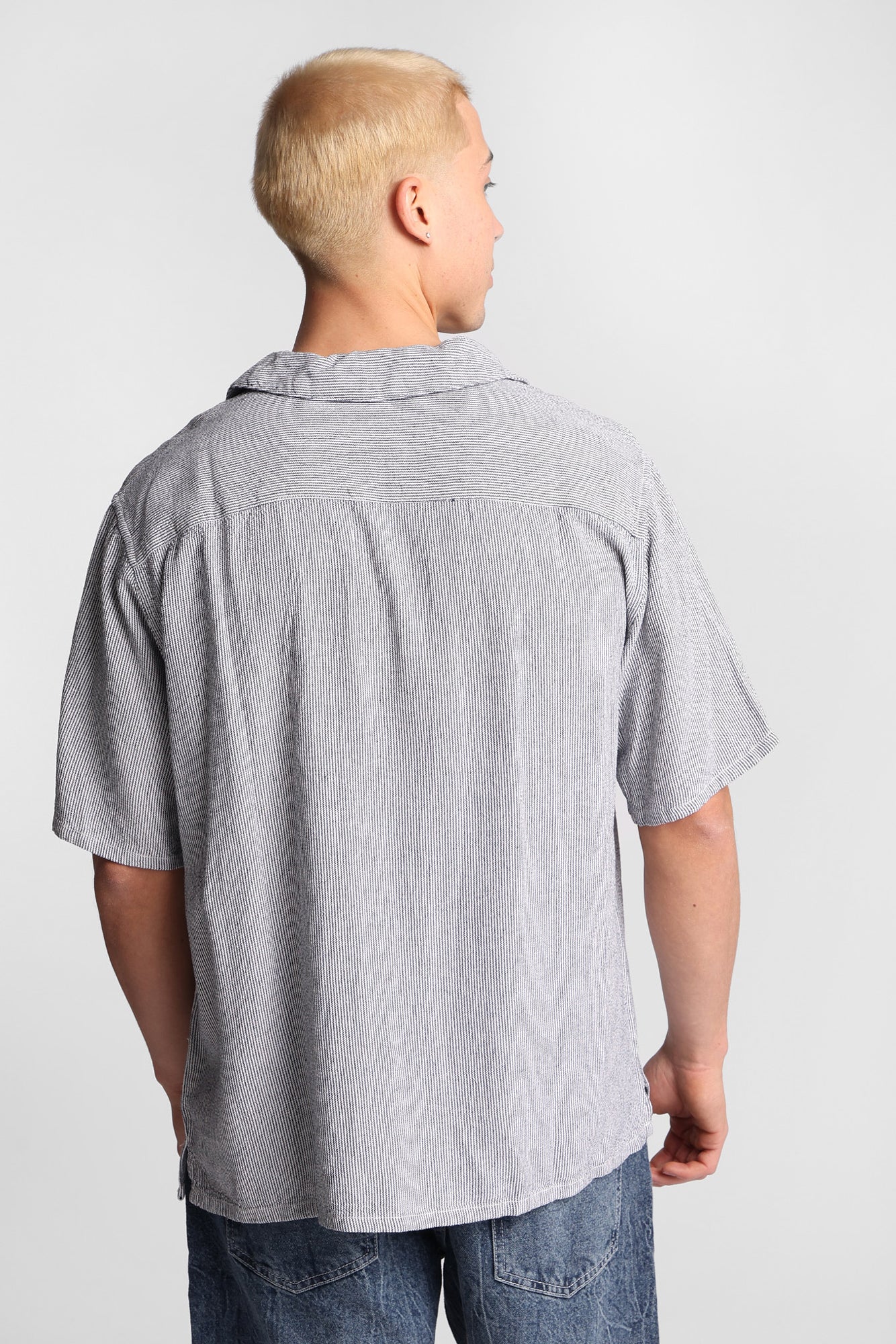 Linen-Blend Short Sleeve Button-Up Striped Shirt - Image 7