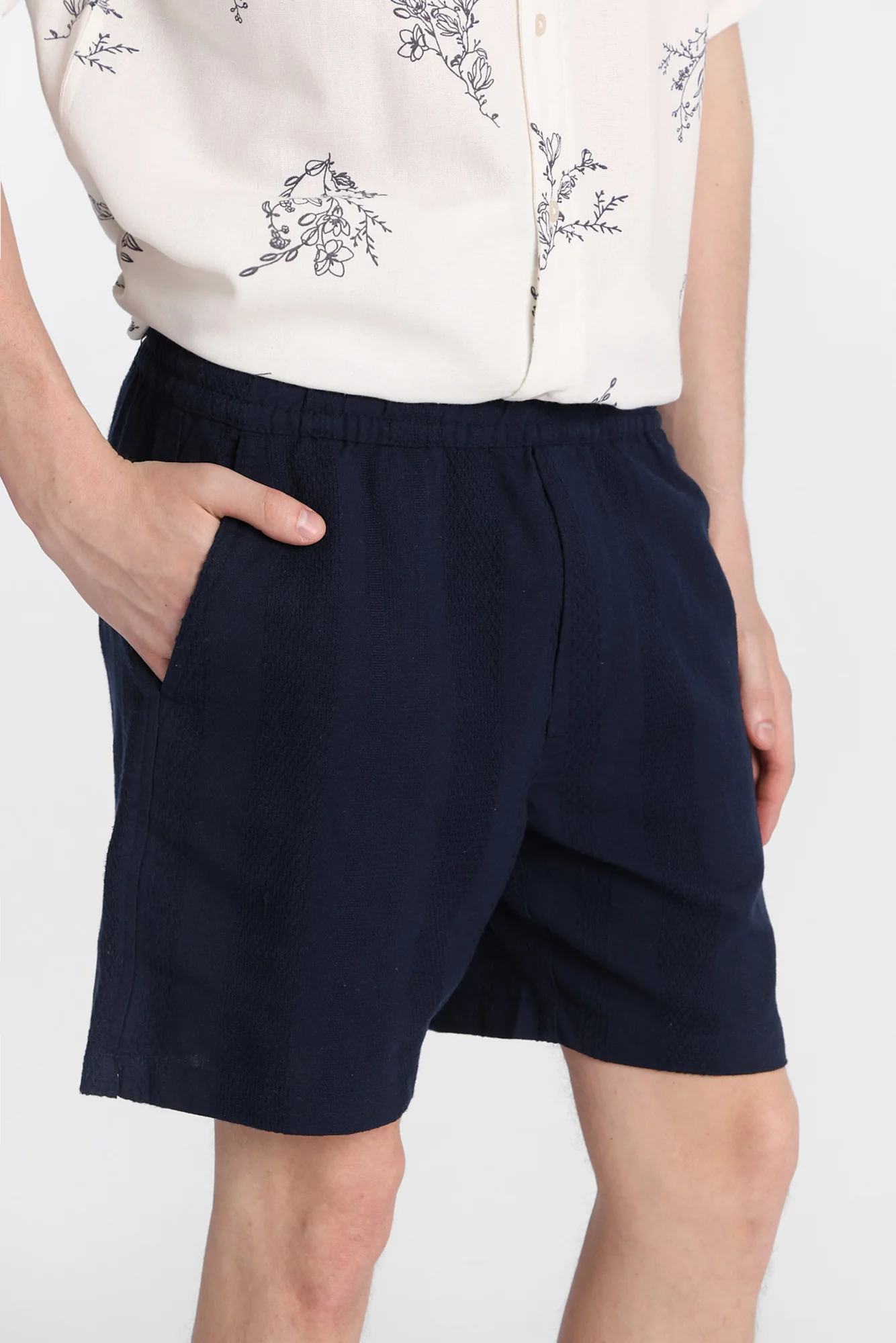 Textured Vertically Striped Shorts - Image 18