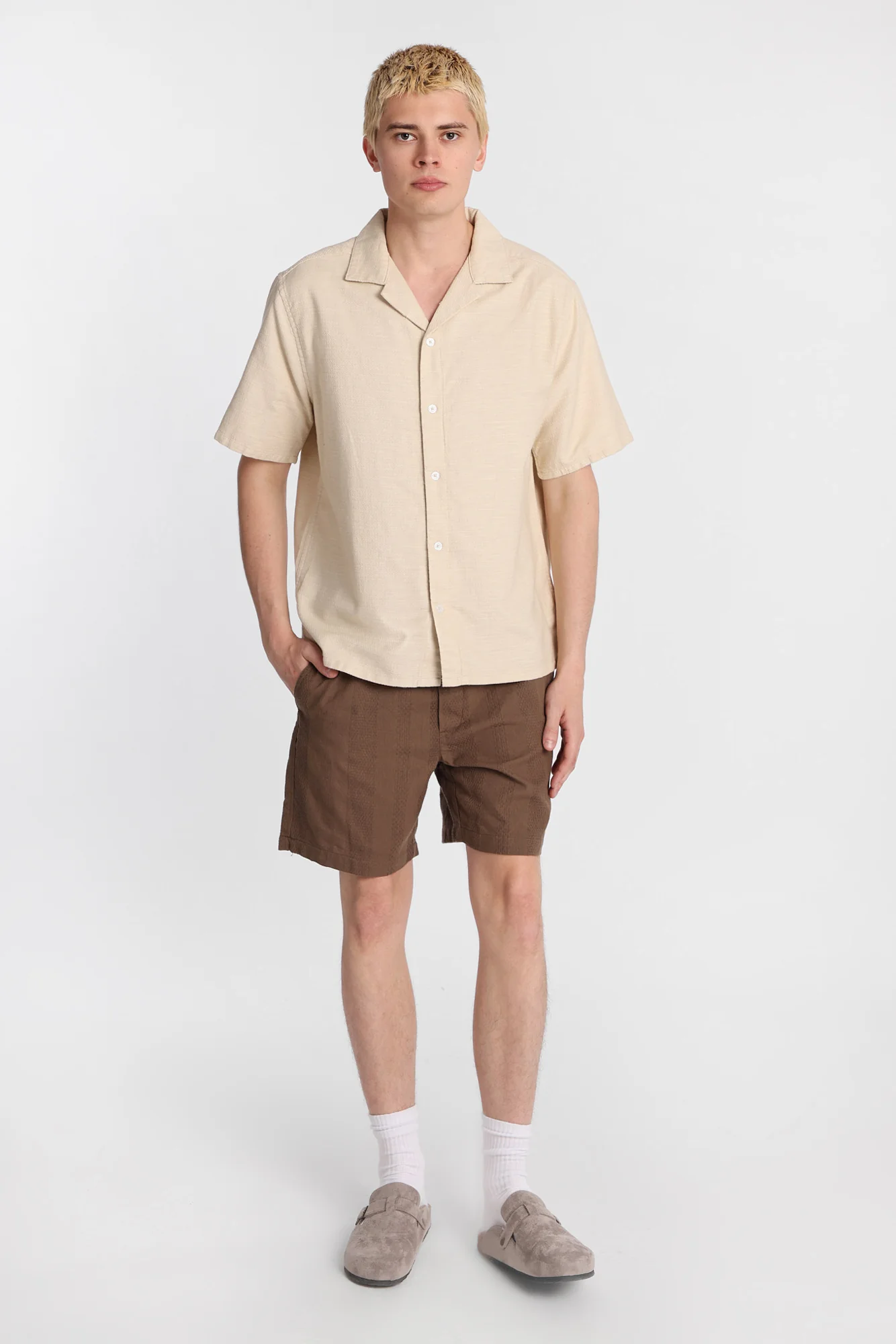 Textured Vertically Striped Shorts - Image 4