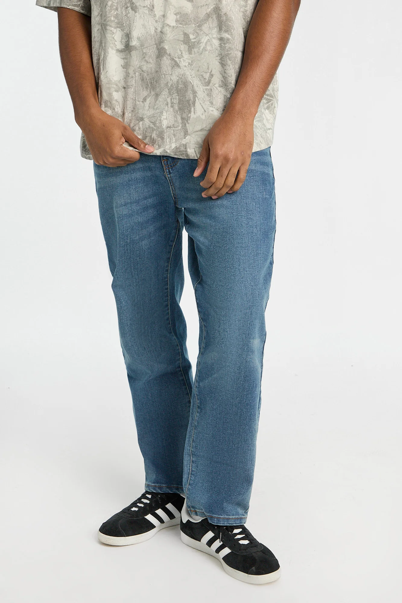 Liam Straight Jeans