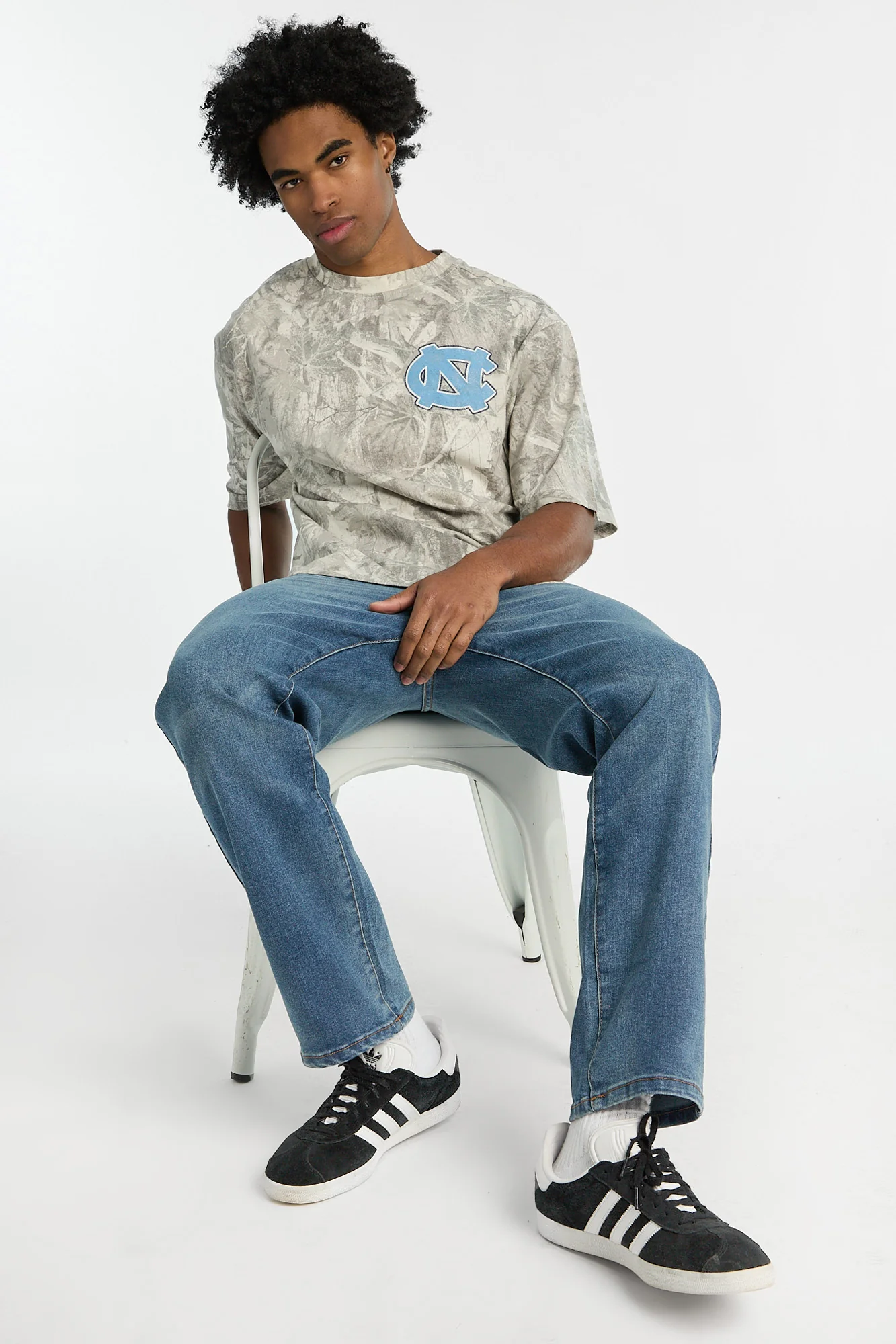 Liam Straight Jeans - Image 5