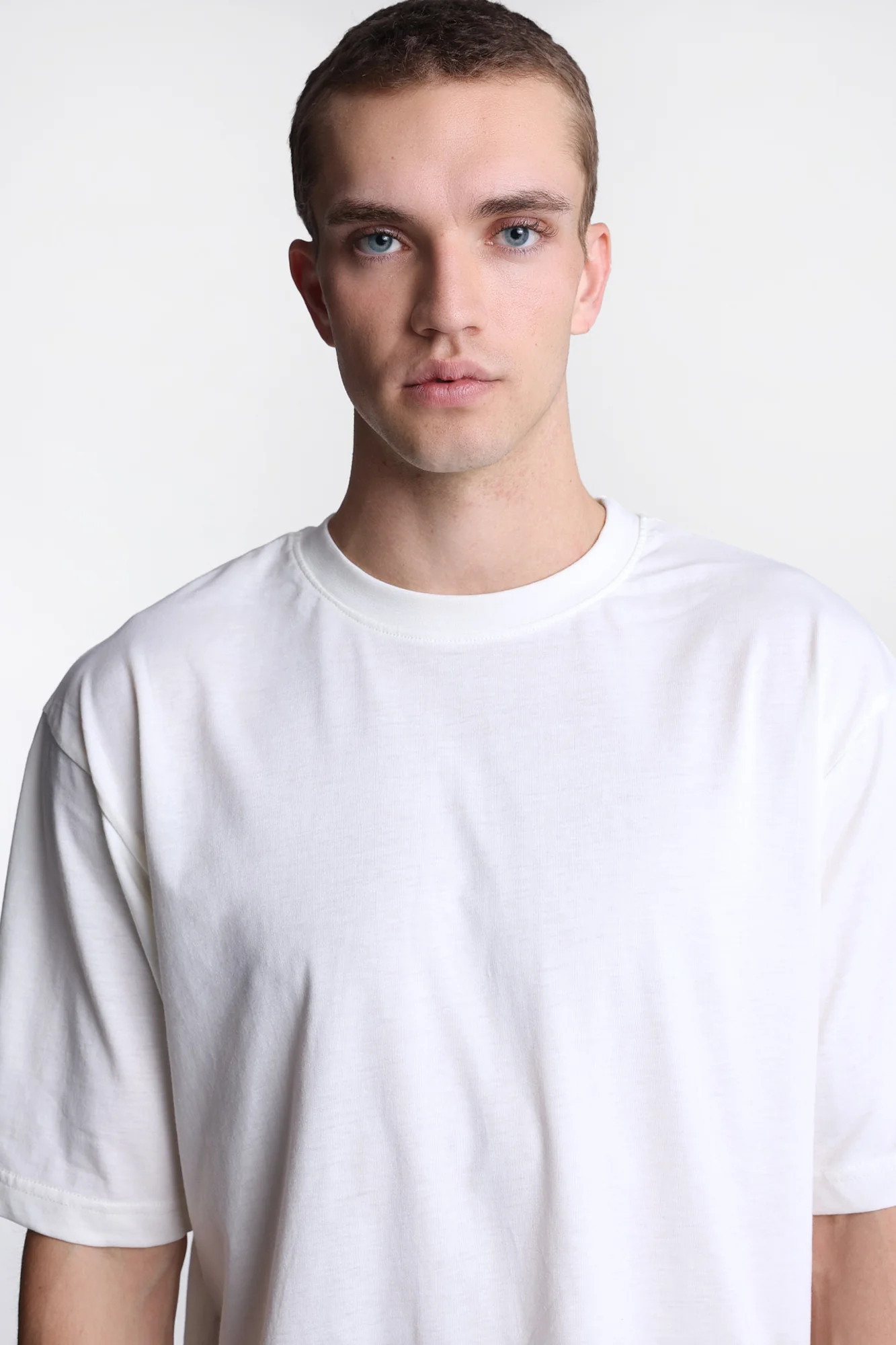 Premium Crew Neck Oversized Tee - Image 10