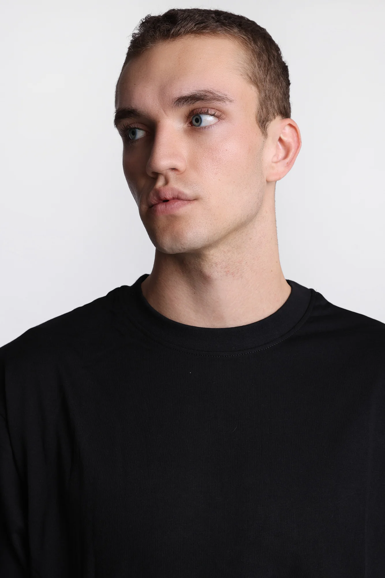 Premium Crew Neck Oversized Tee - Image 10