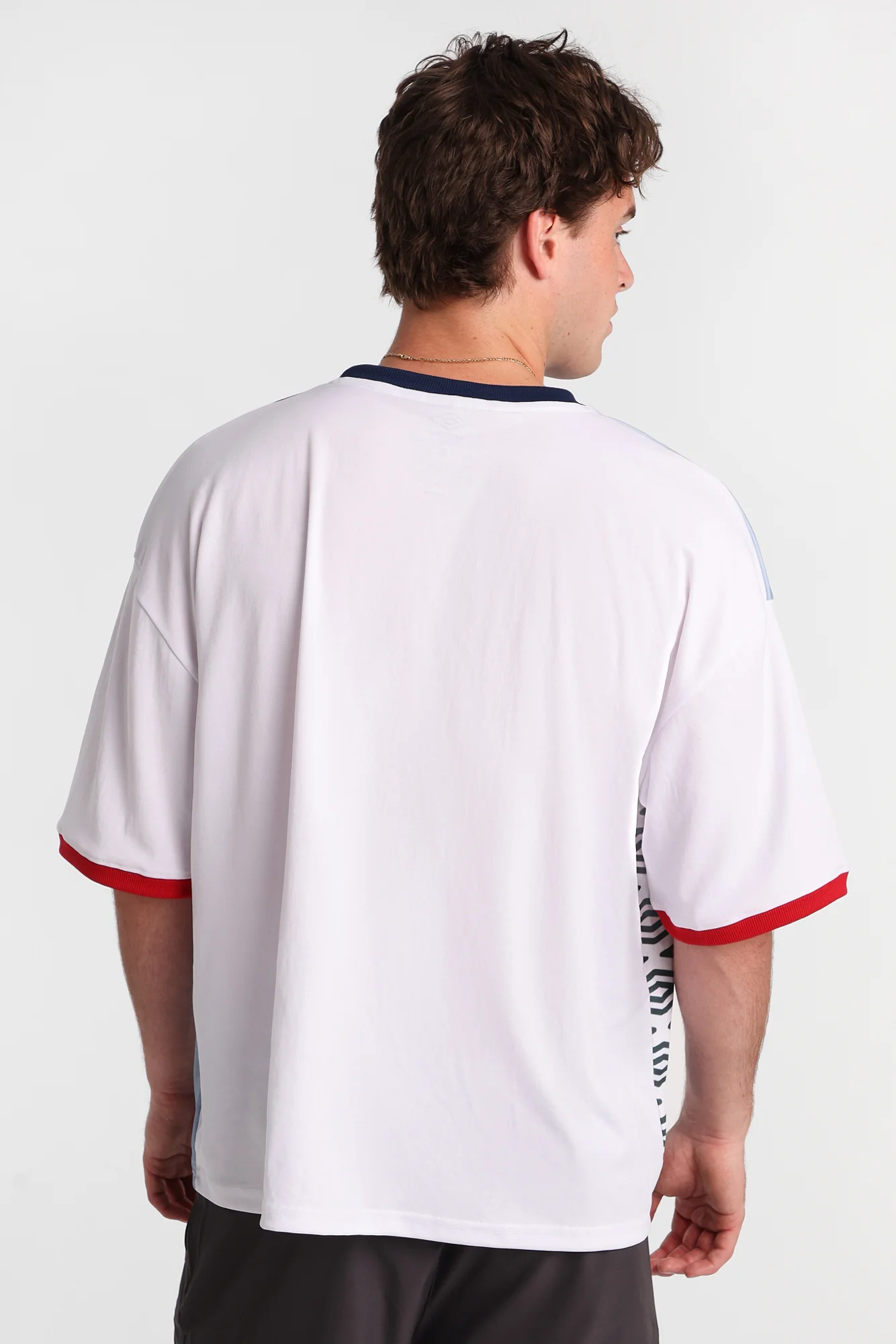 Umbro Large Logo Striped Tee - Image 3