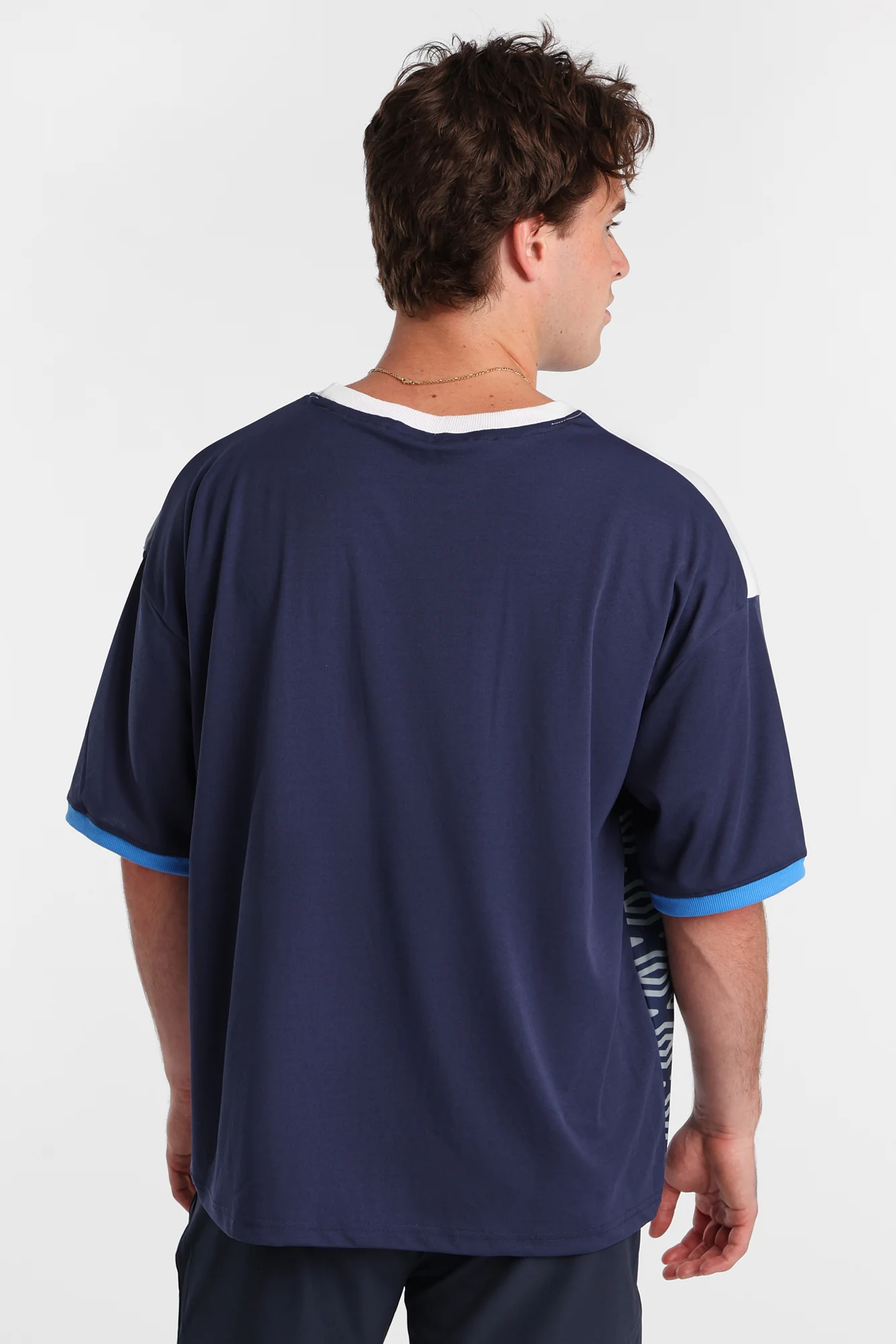 Umbro Large Logo Striped Tee - Image 3
