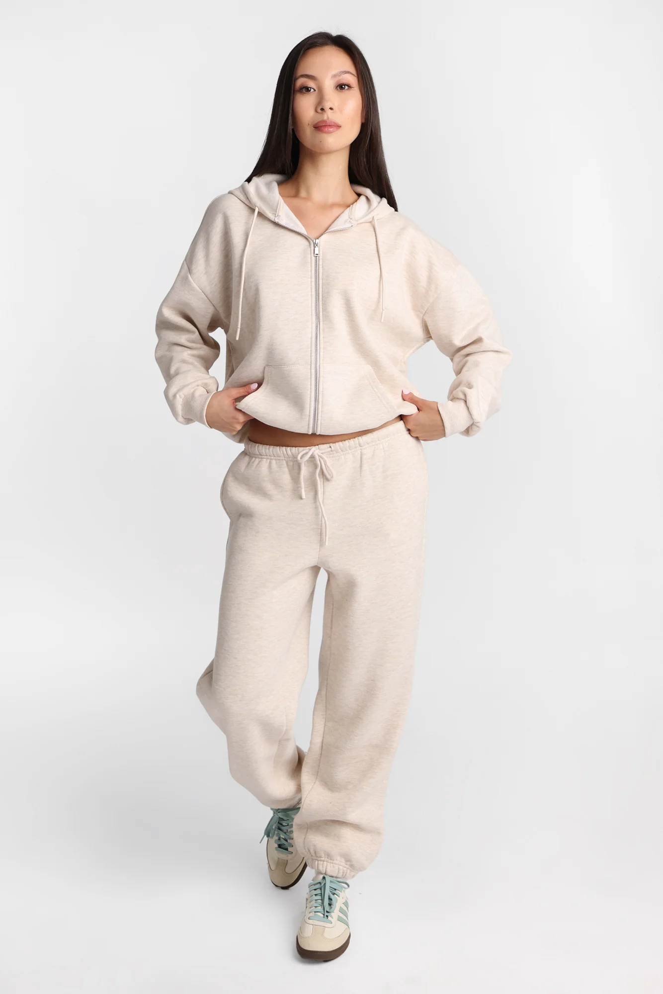 Fleece Drawstring Joggers - Image 8