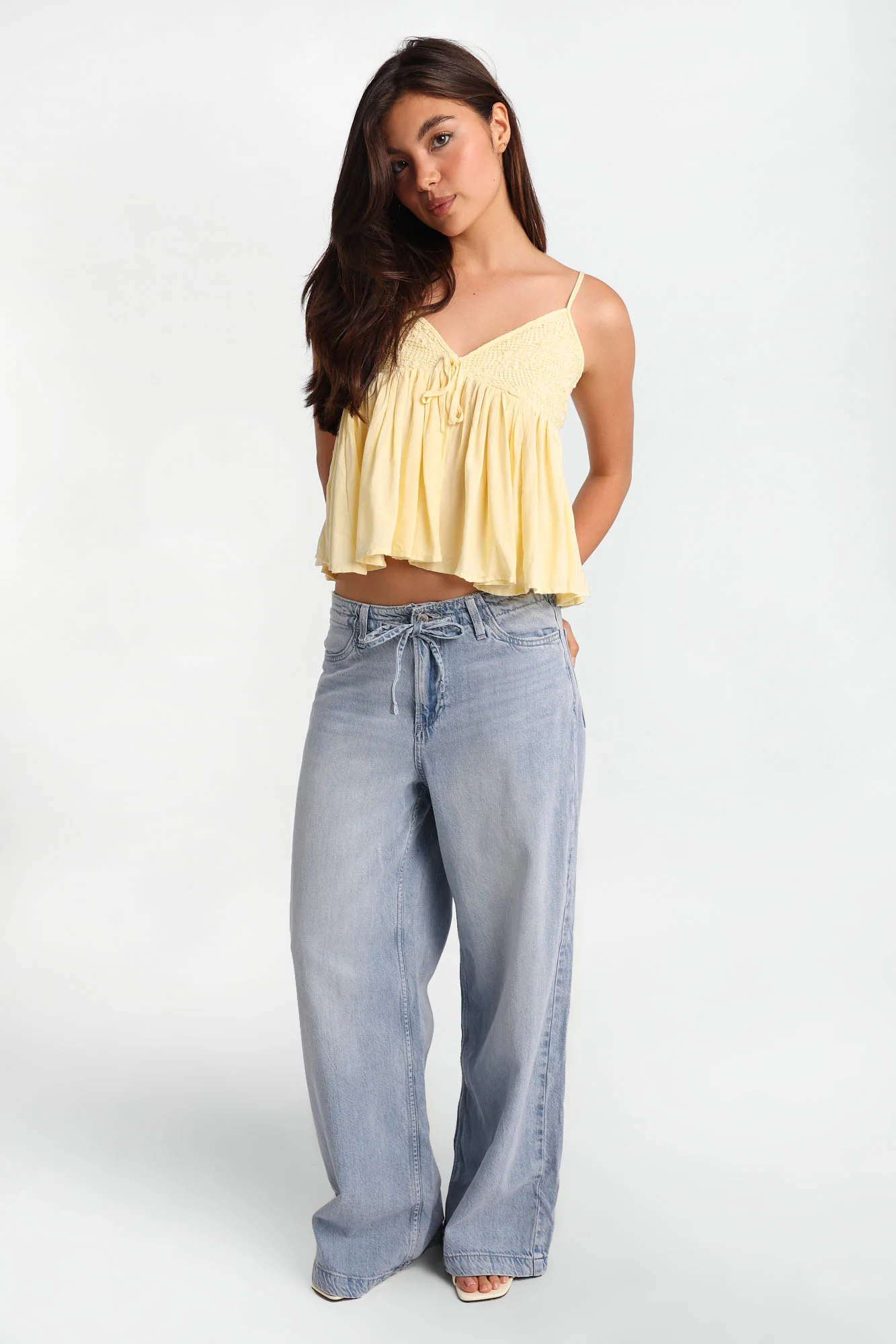 Low-Rise Ultra Wide Leg Drawstring Jeans - Image 4