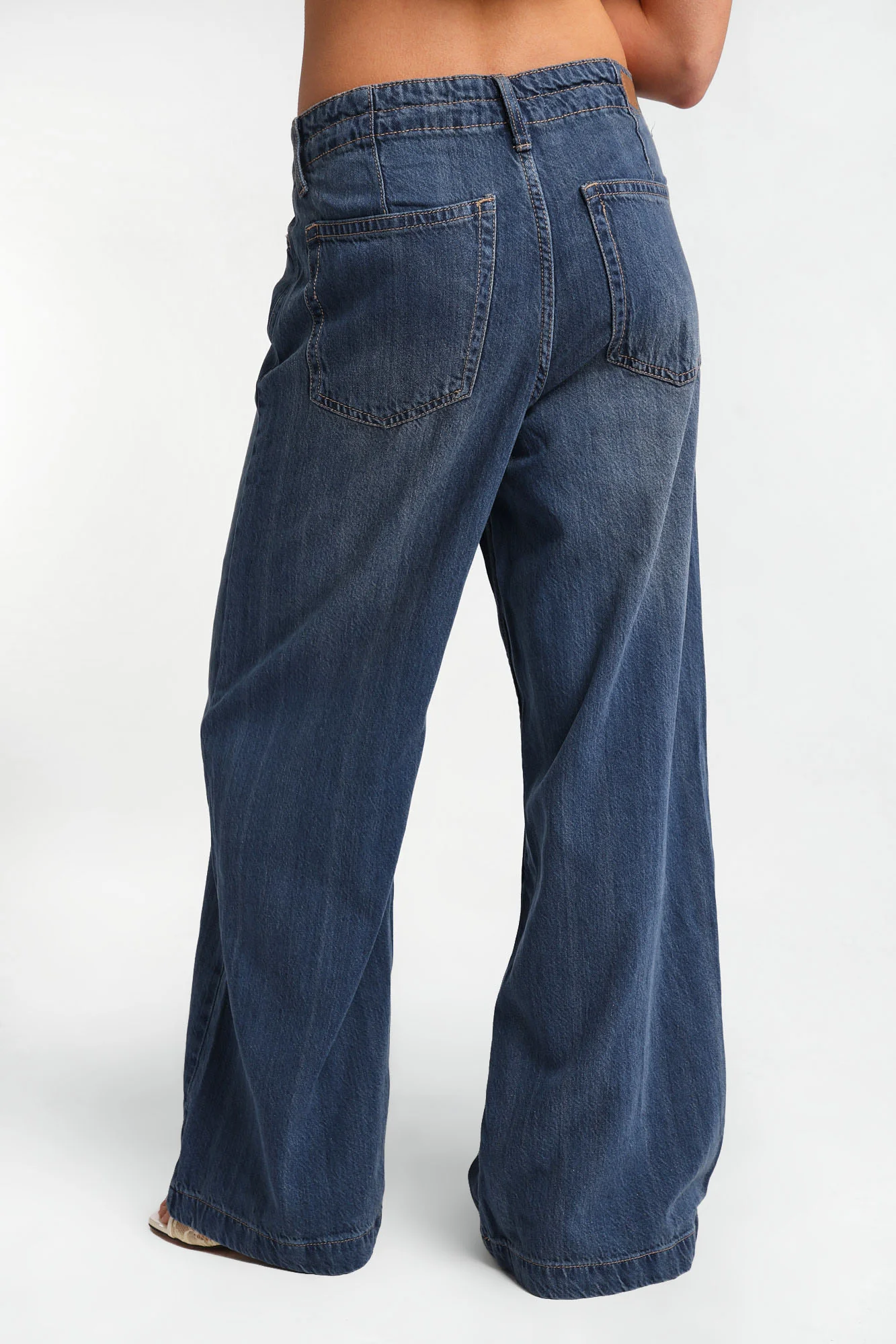 Low-Rise Ultra Wide Leg Drawstring Jeans - Image 7