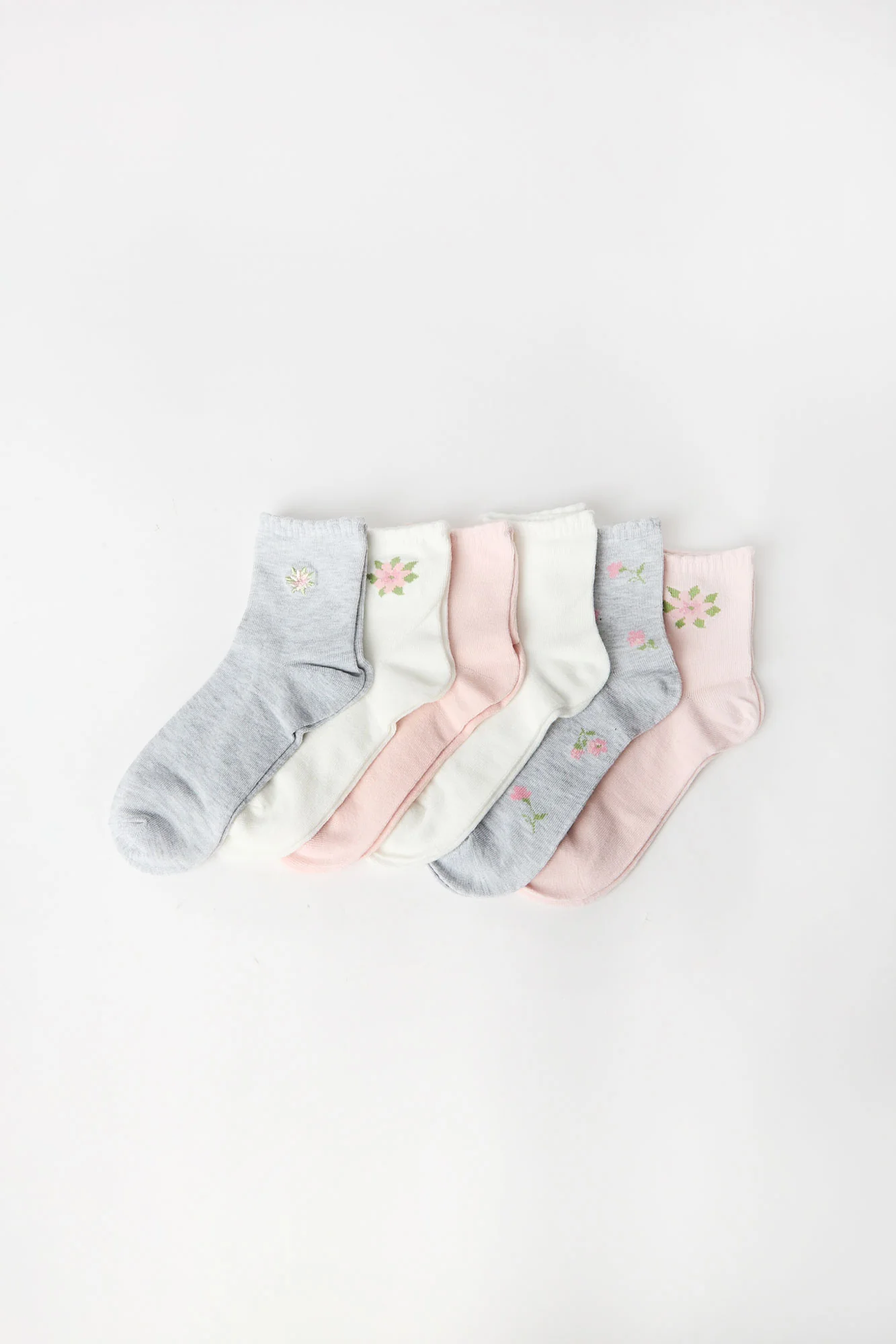 Scalloped Quarter Socks 6-Pack - Image 4