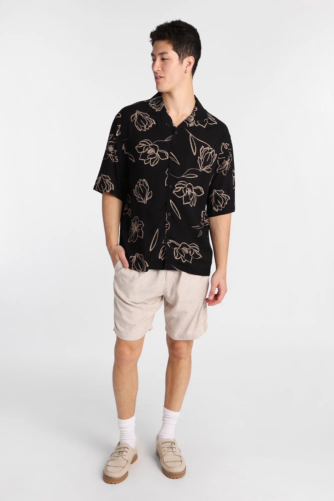 Floral Print Short Sleeve Shirt - Image 4