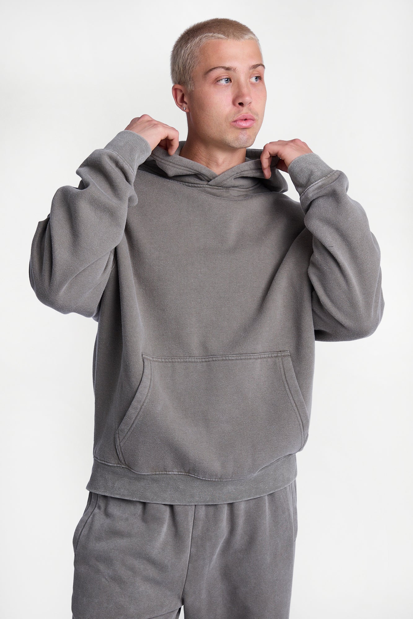 North Western Washed Boxy Hoodie - Image 10