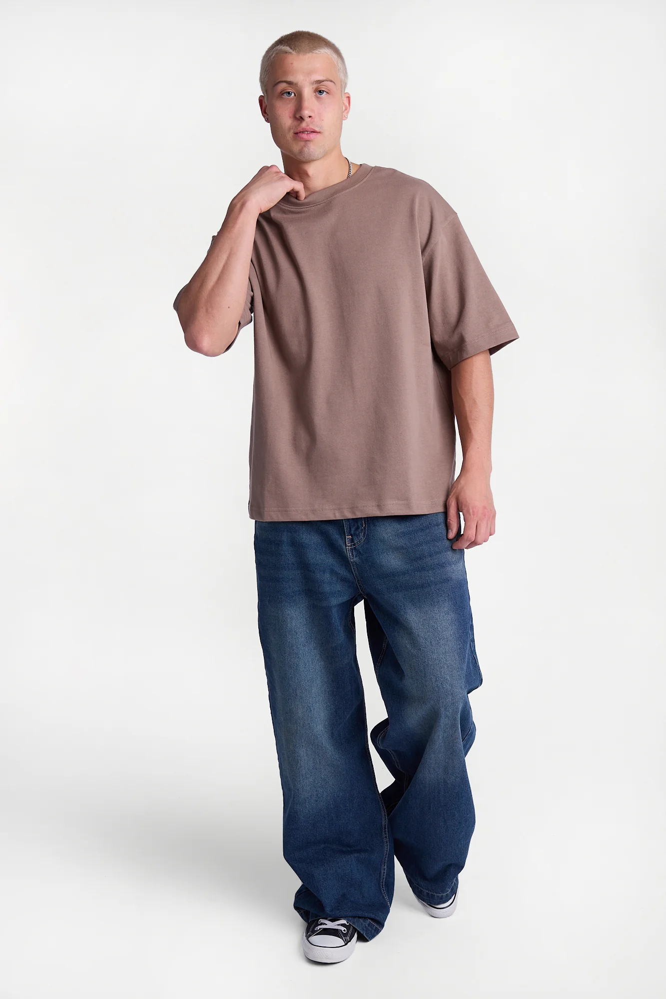 Heavy-Weight Knit Crew Neck Oversized Tee - Image 17