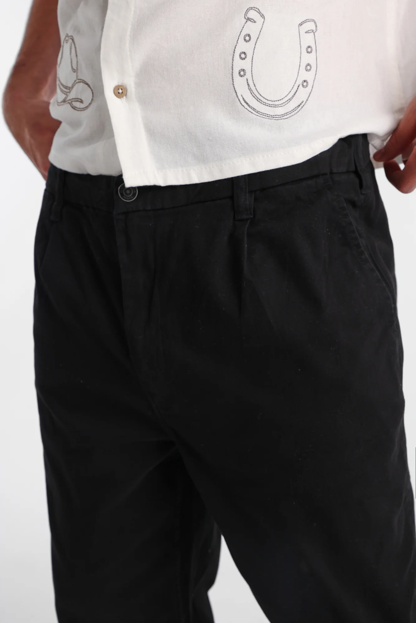 Loose Twill Pleated Pants - Image 3