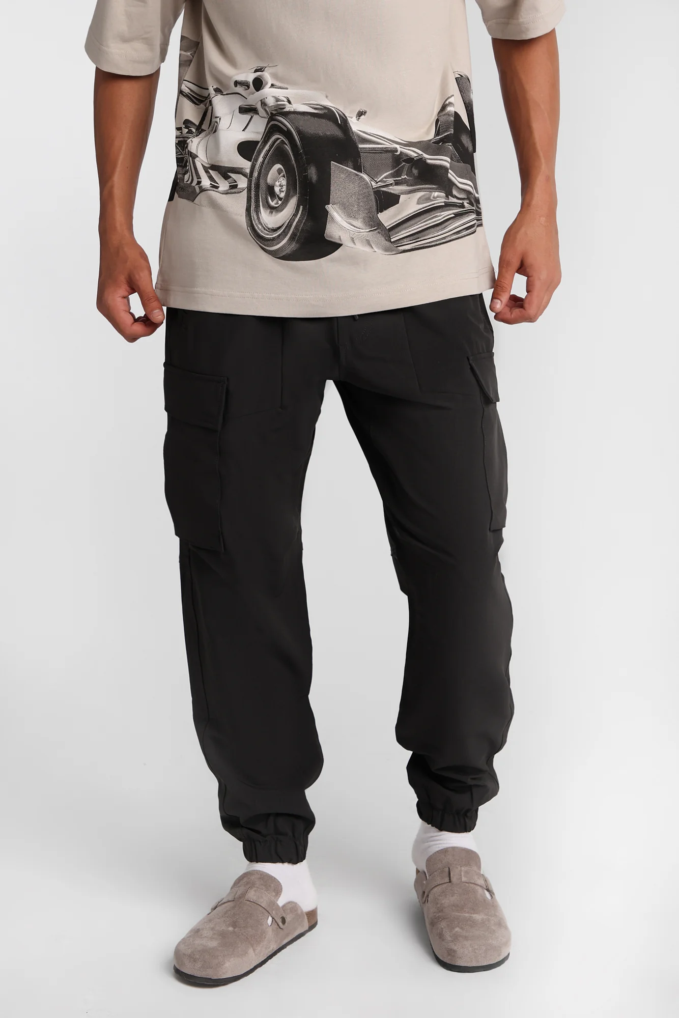 Traveler Jogger - Image 7