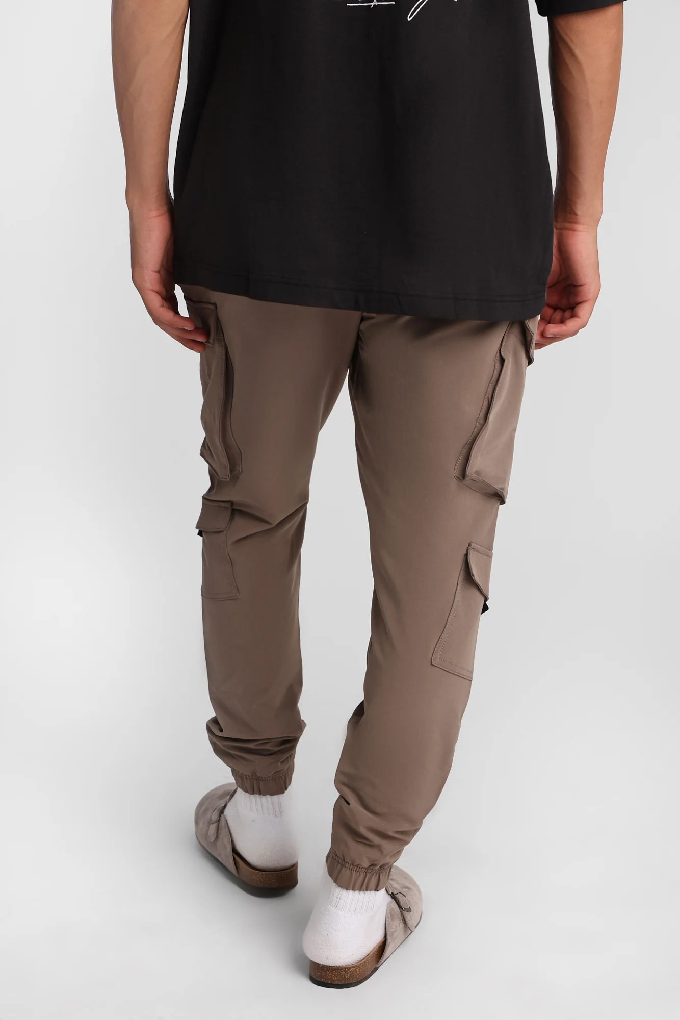 Traveler Cargo Jogger - Image 19