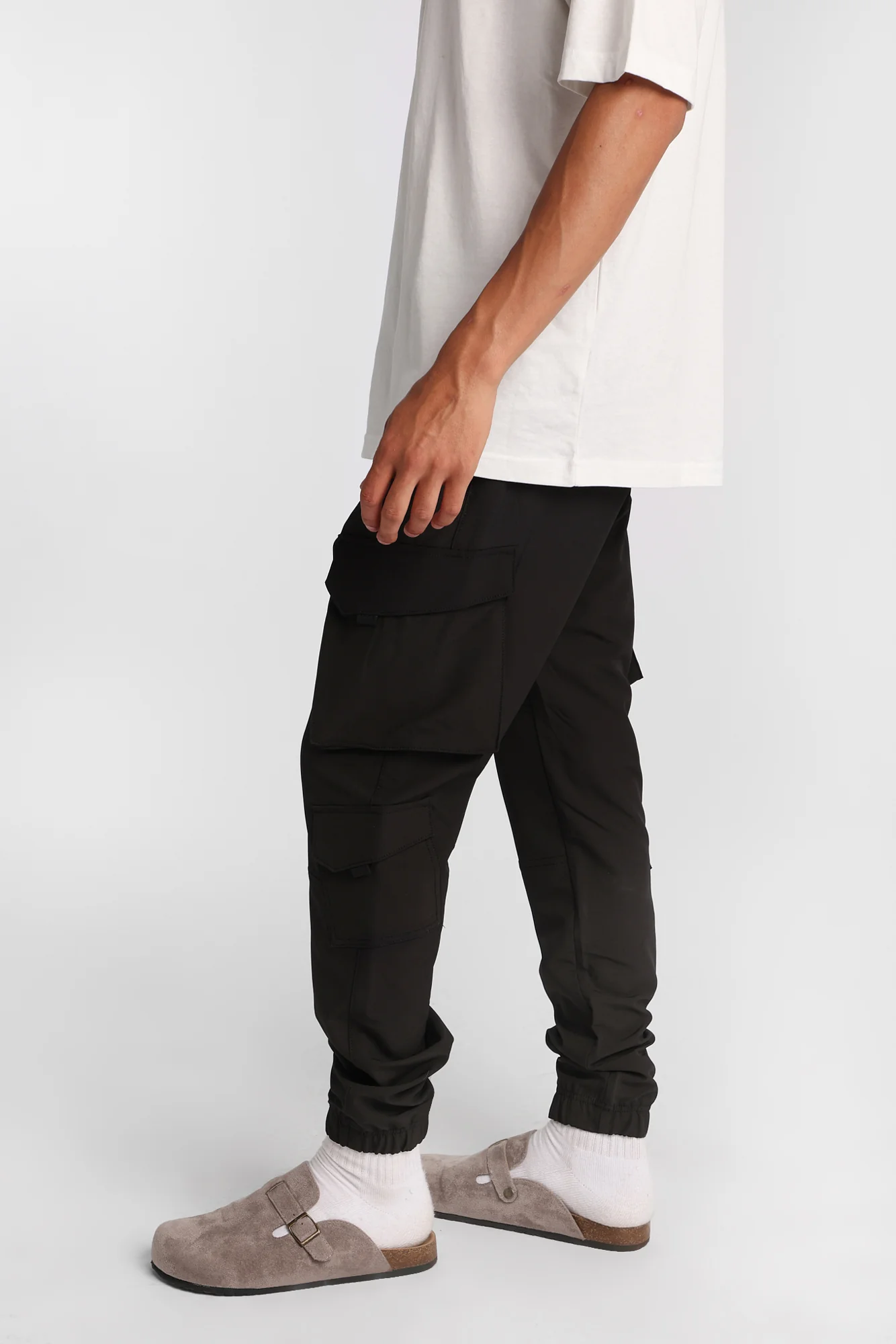 Traveler Cargo Jogger - Image 6
