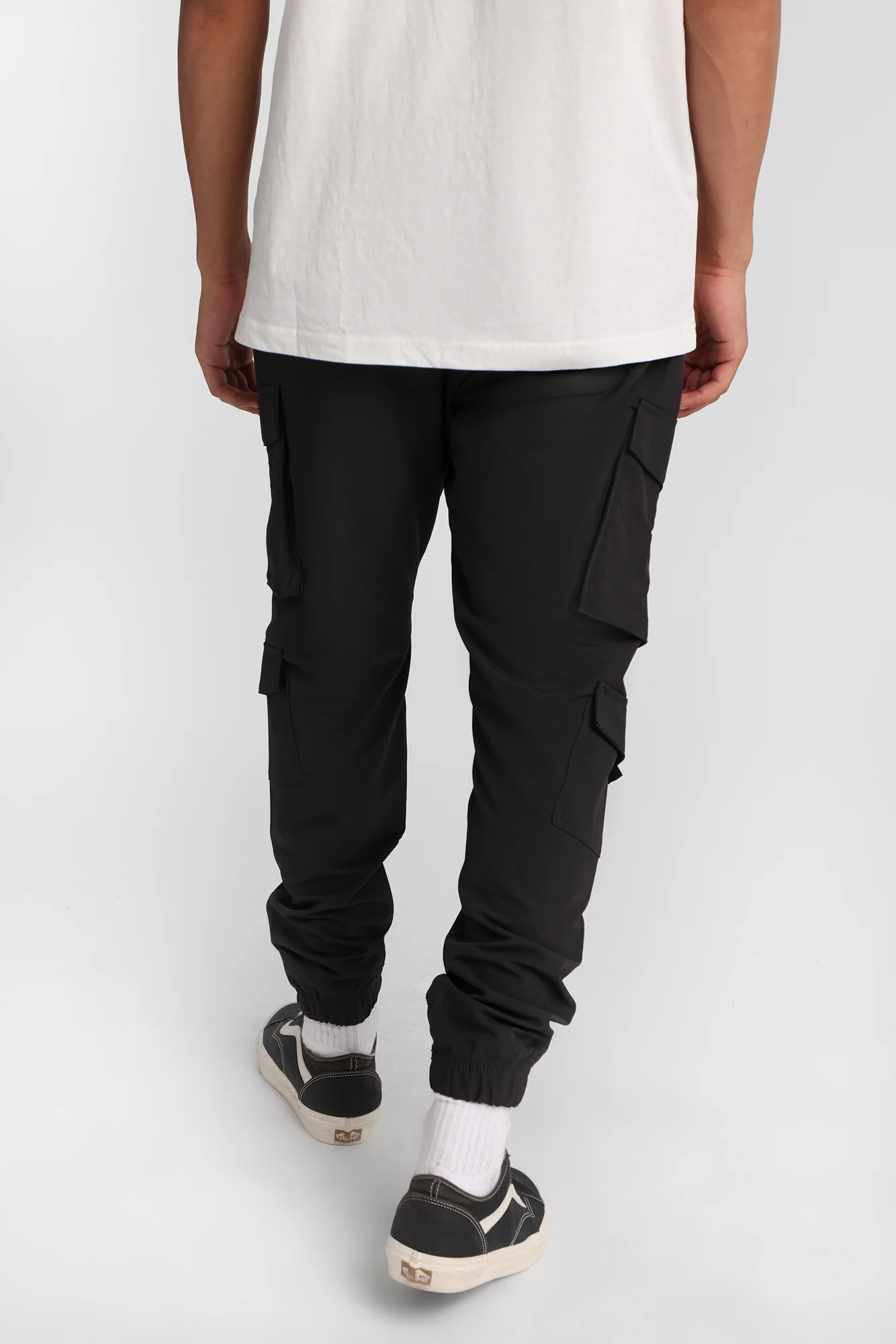 Traveler Cargo Jogger - Image 8