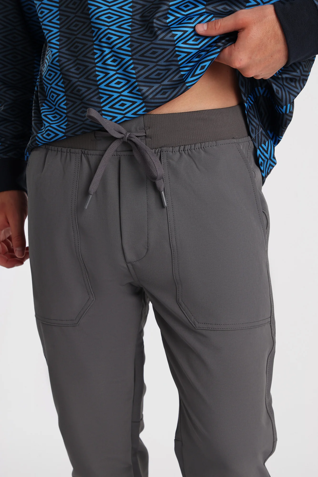 Traveler Joggers - Image 10